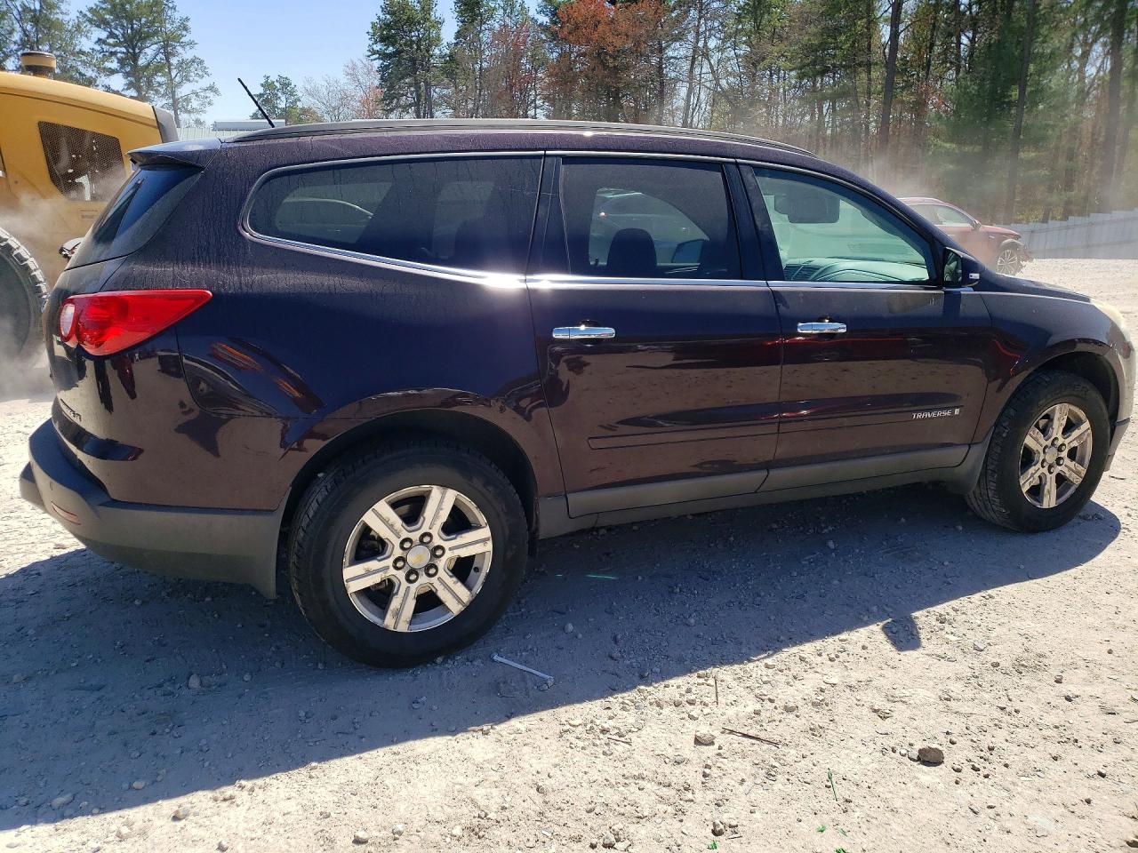 2009 Chevrolet Traverse Burgundy vin: 1GNEV23D89S161755