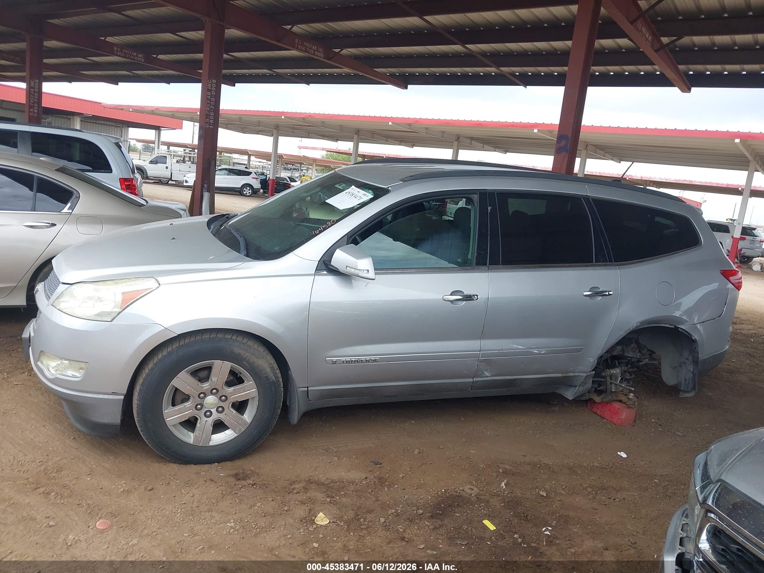 2009 Chevrolet Traverse Lt Silver vin: 1GNEV23D89S166972