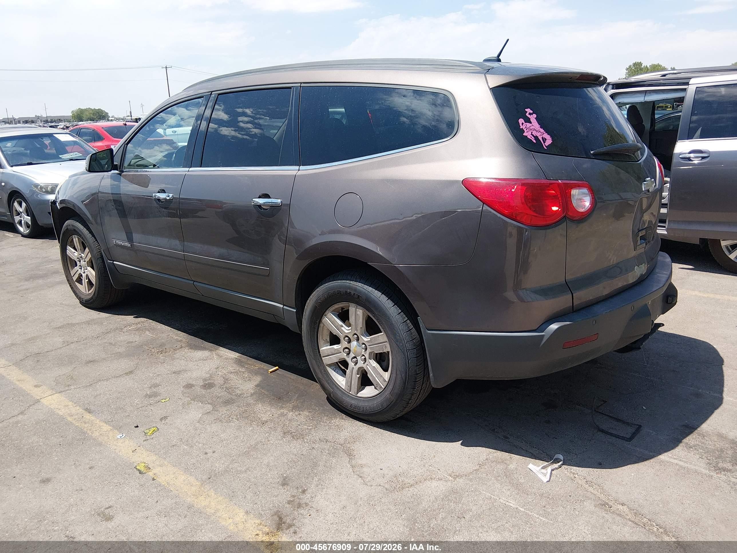 2009 Chevrolet Traverse Lt Gray vin: 1GNEV23D99S174997