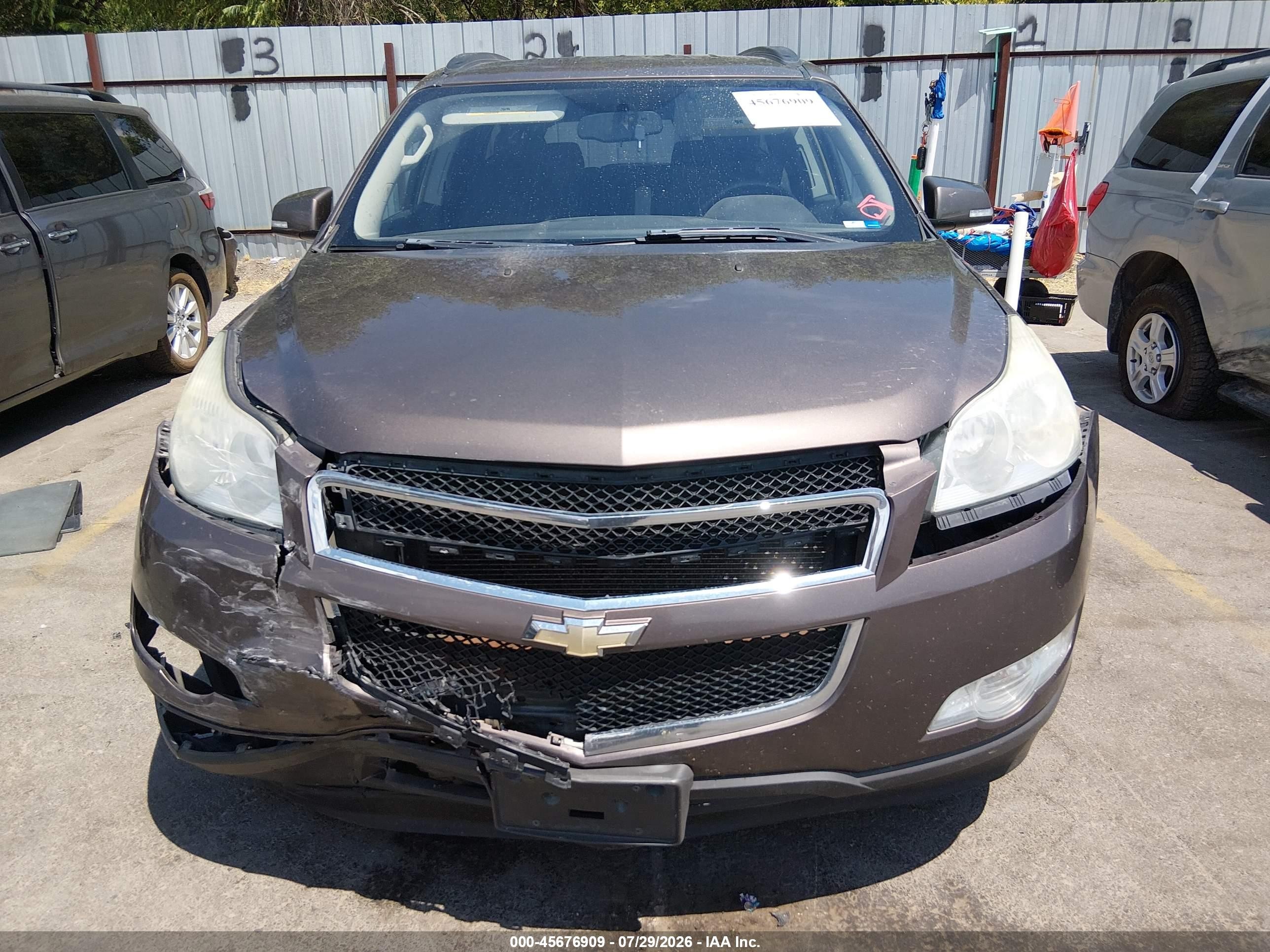 2009 Chevrolet Traverse Lt Gray vin: 1GNEV23D99S174997