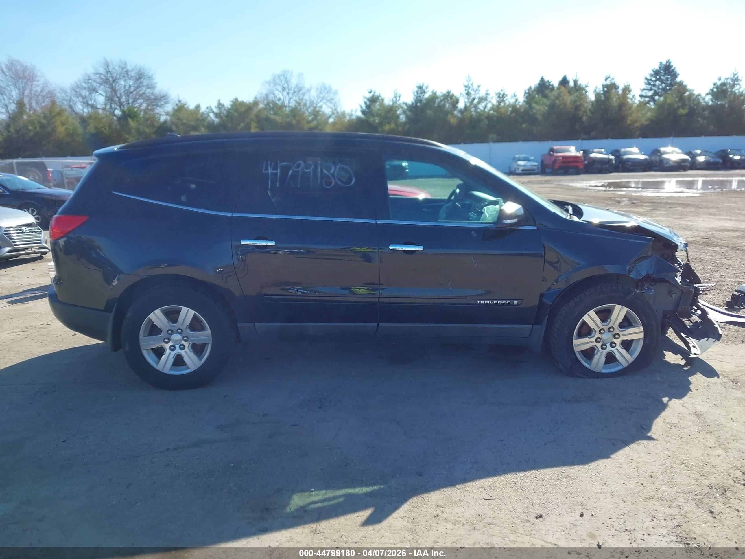 2009 Chevrolet Traverse Lt Black vin: 1GNEV23DX9S176452
