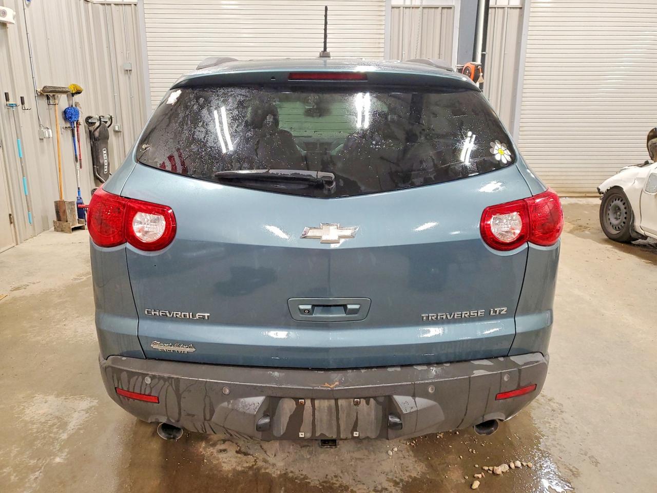 2009 Chevrolet Traverse Ltz Blue vin: 1GNEV33D09S113303