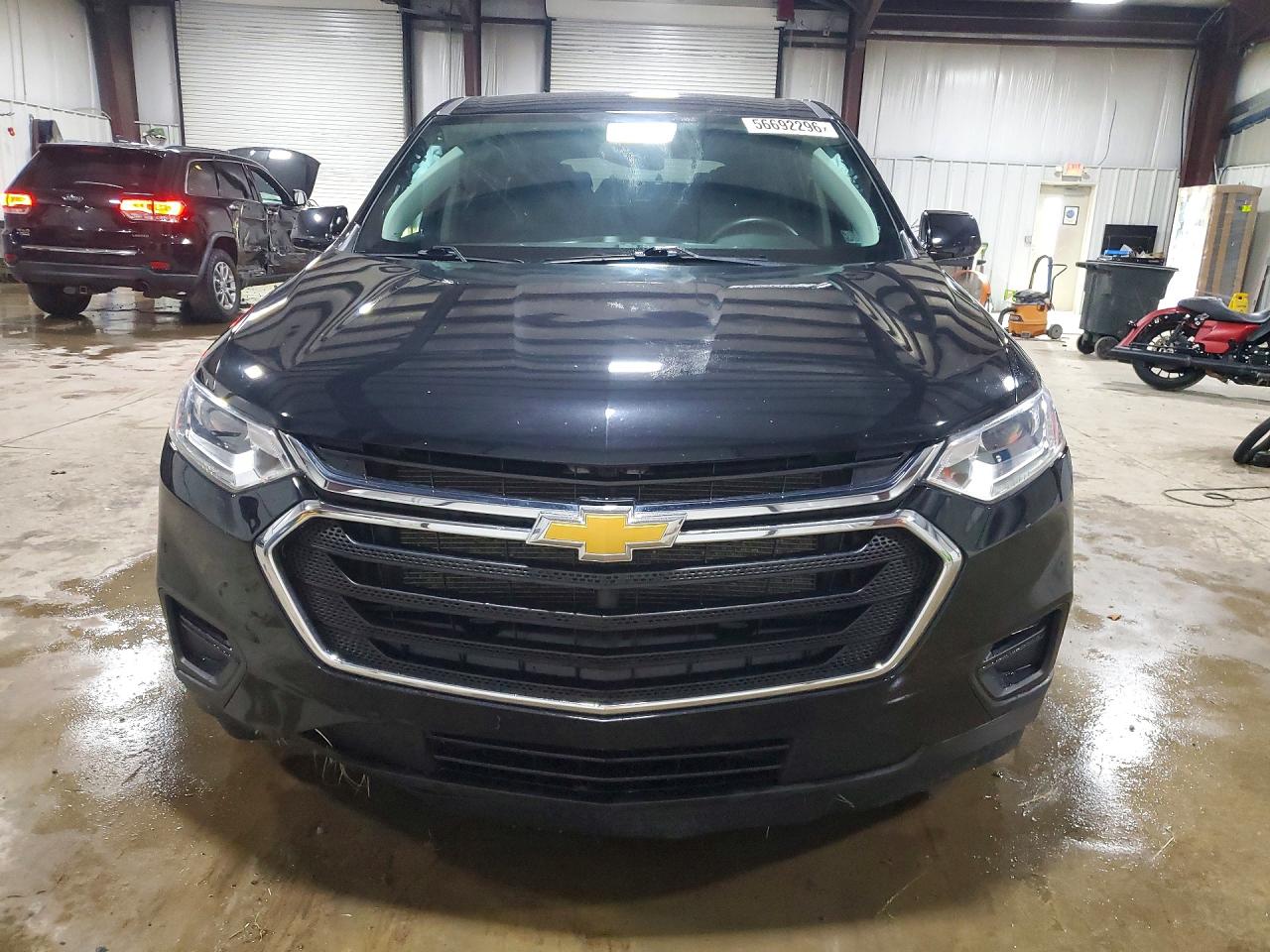 2020 Chevrolet Traverse Ls Black vin: 1GNEVFKW3LJ263553