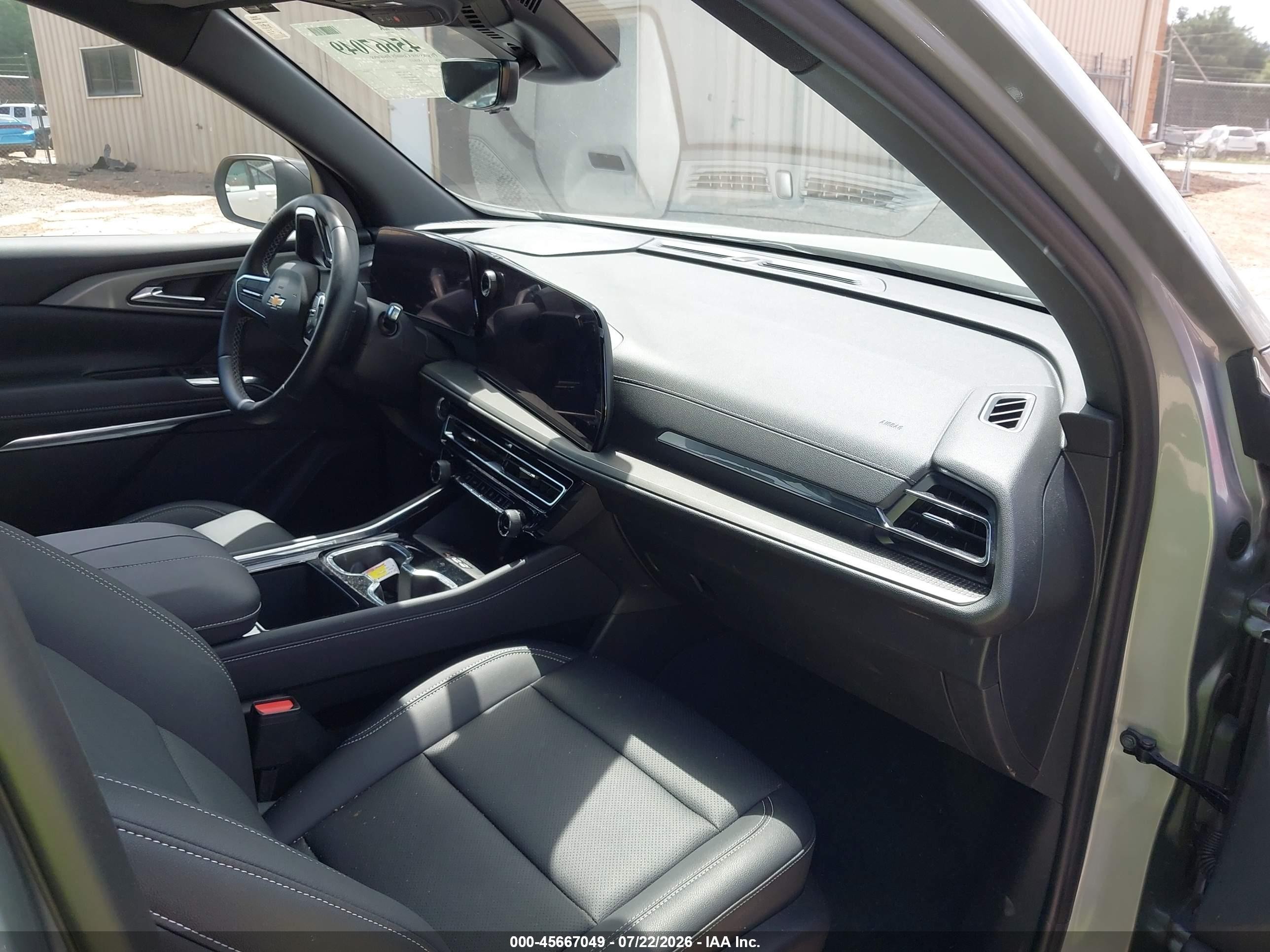 2026 Chevrolet Traverse Awd Lt Gray vin: 1GNEVGKS5TJ219962