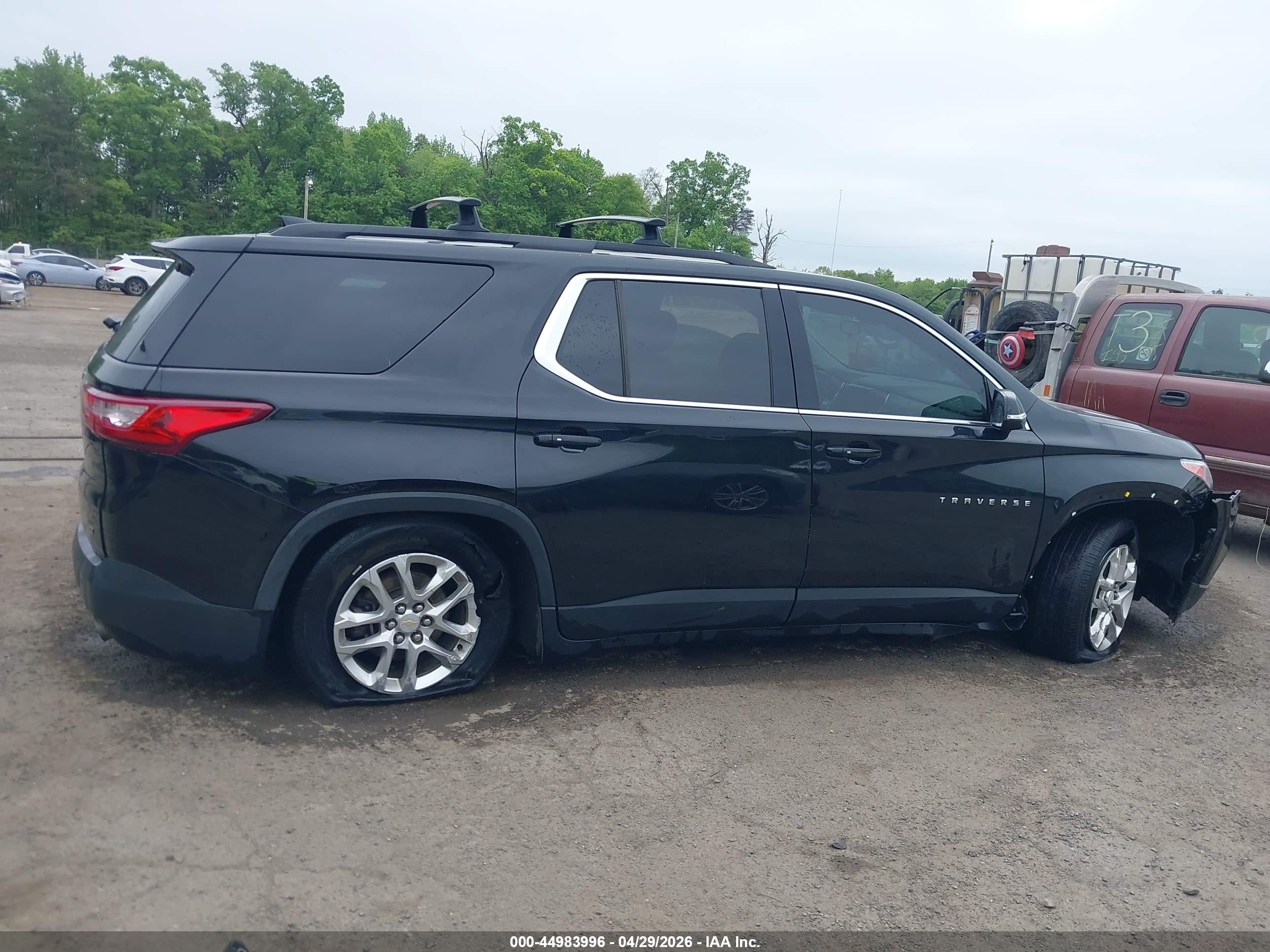 2019 Chevrolet Traverse 1lt Черный vin: 1GNEVGKW2KJ128763
