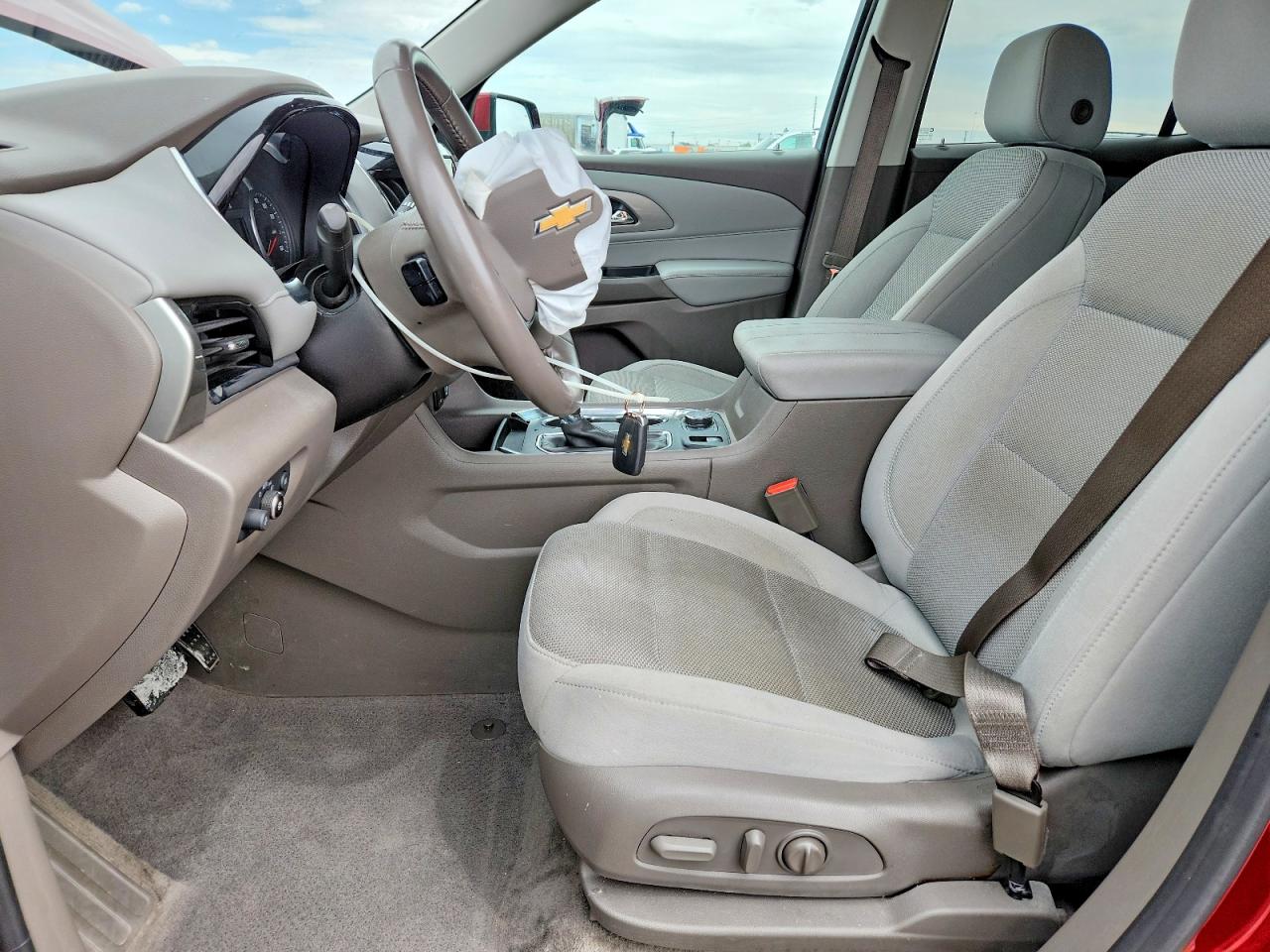 2019 Chevrolet Traverse Lt Red vin: 1GNEVGKW7KJ124188