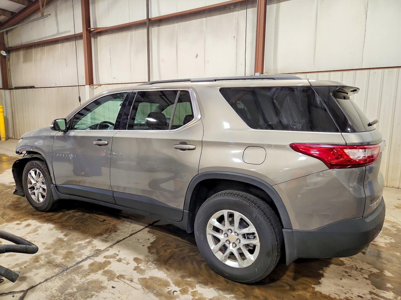 2019 Chevrolet Traverse Lt Silver vin: 1GNEVGKW7KJ211170