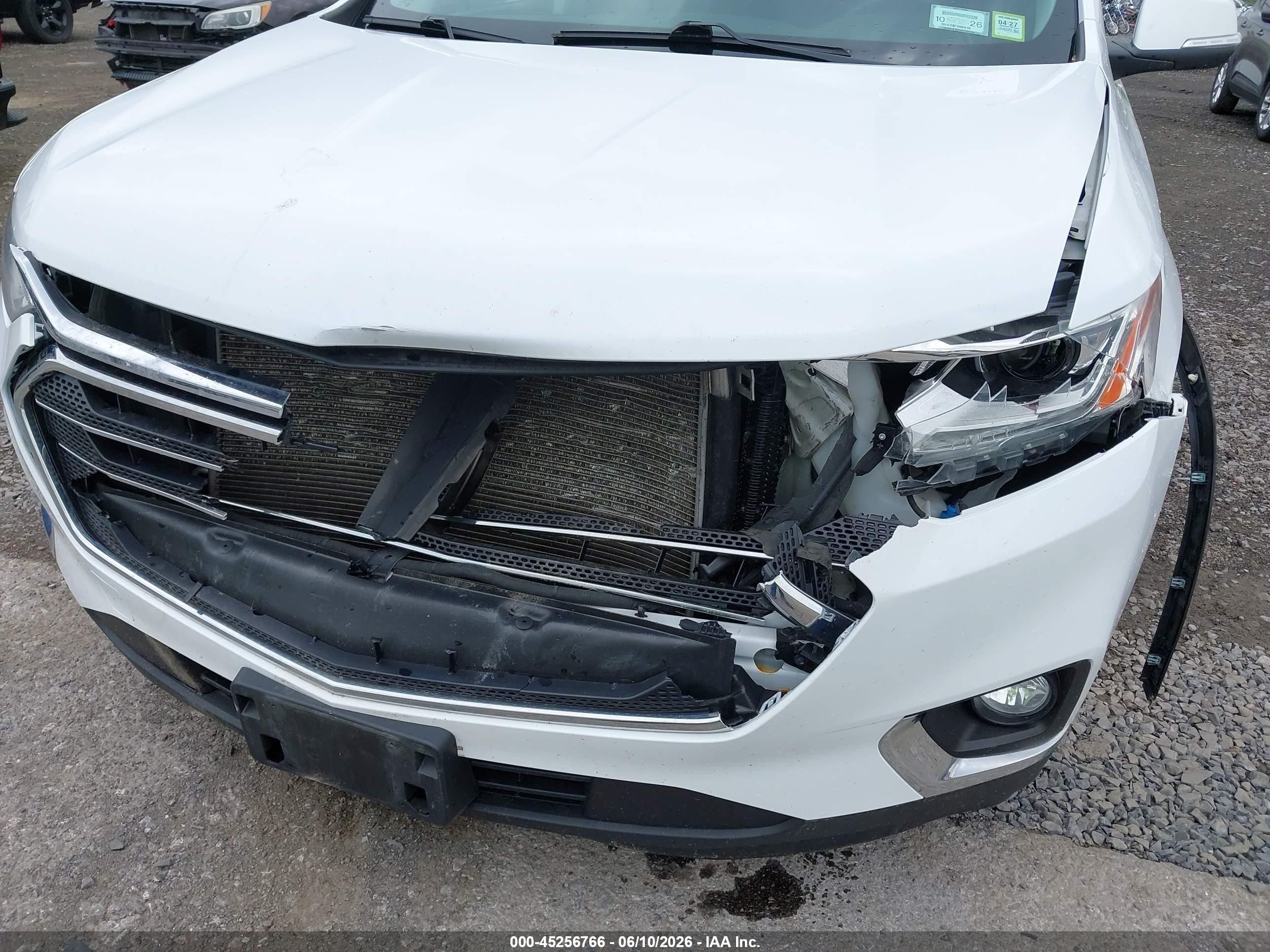2021 Chevrolet Traverse Awd Lt Cloth Белый vin: 1GNEVGKW7MJ174091