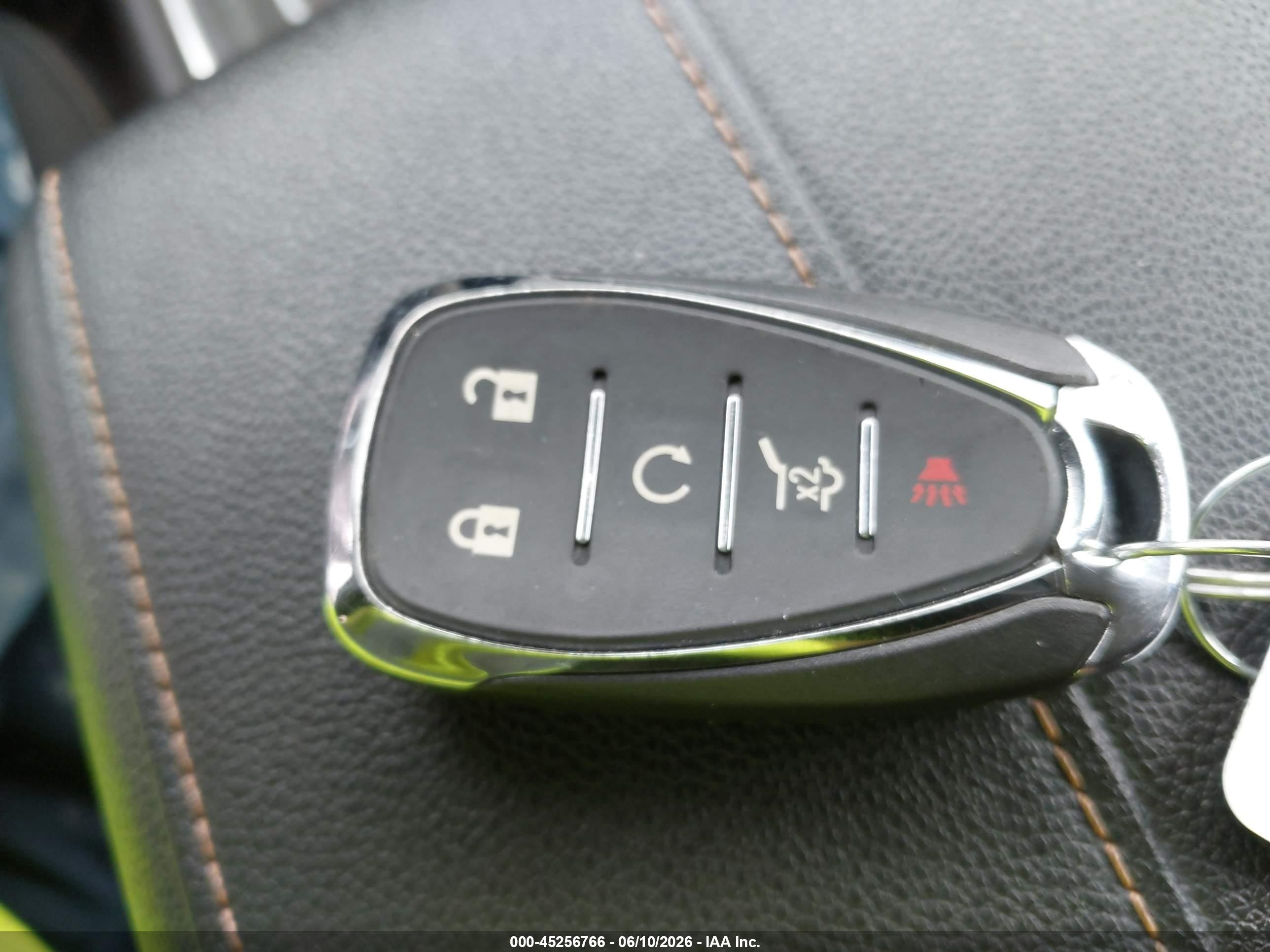 2021 Chevrolet Traverse Awd Lt Cloth Белый vin: 1GNEVGKW7MJ174091