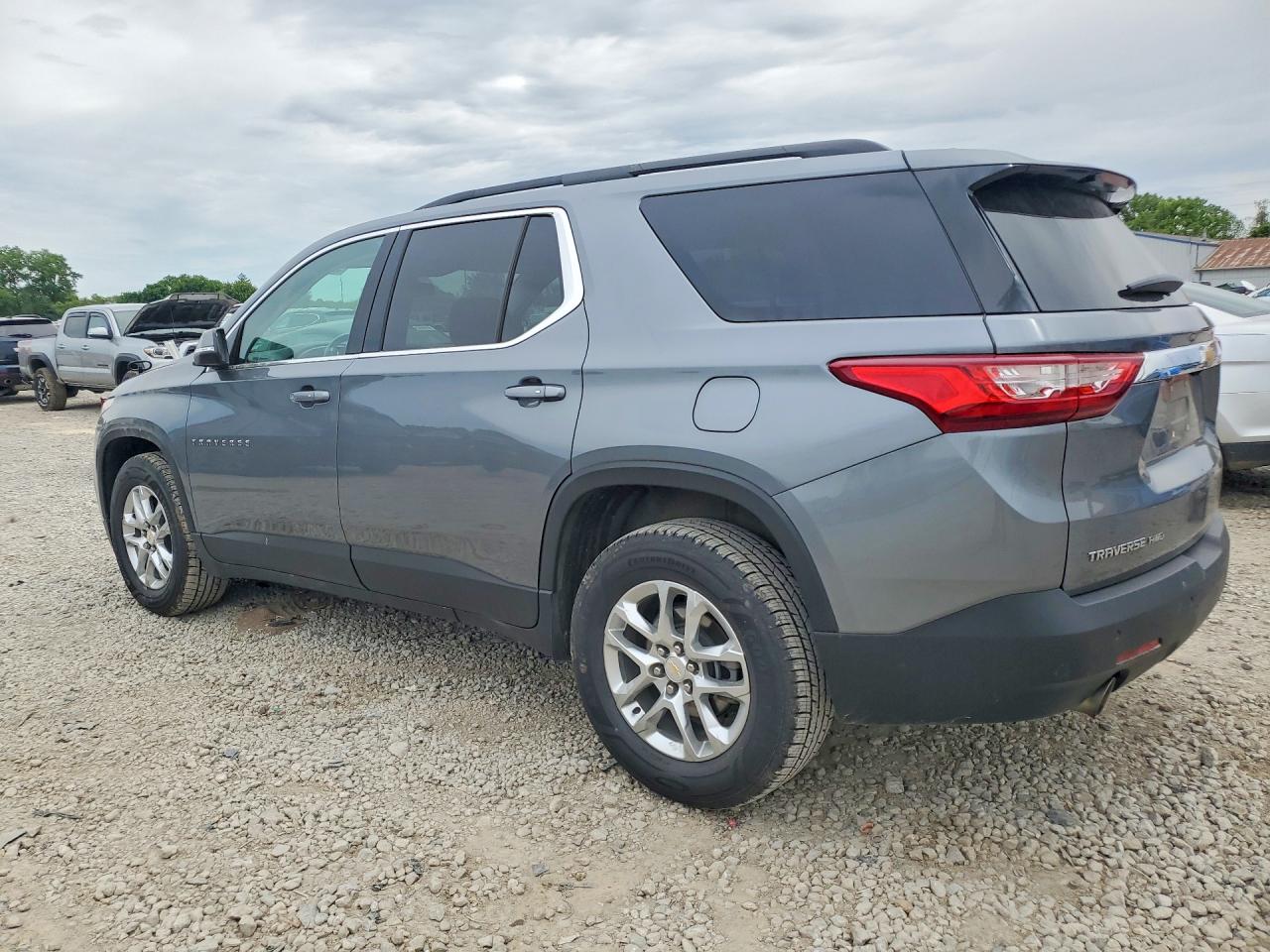 2021 Chevrolet Traverse Lt Gray vin: 1GNEVGKW8MJ154545