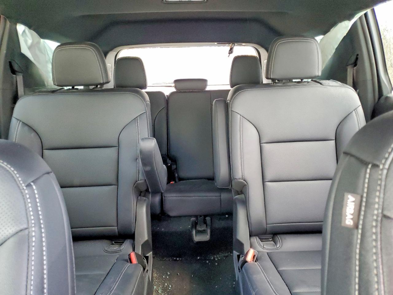 2025 Chevrolet Traverse Lt White vin: 1GNEVGRS3SJ173018
