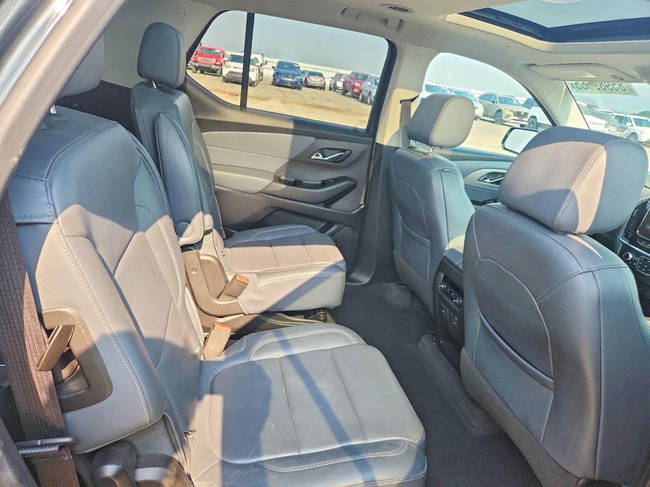 2019 Chevrolet Traverse Lt Charcoal vin: 1GNEVHKW4KJ244262