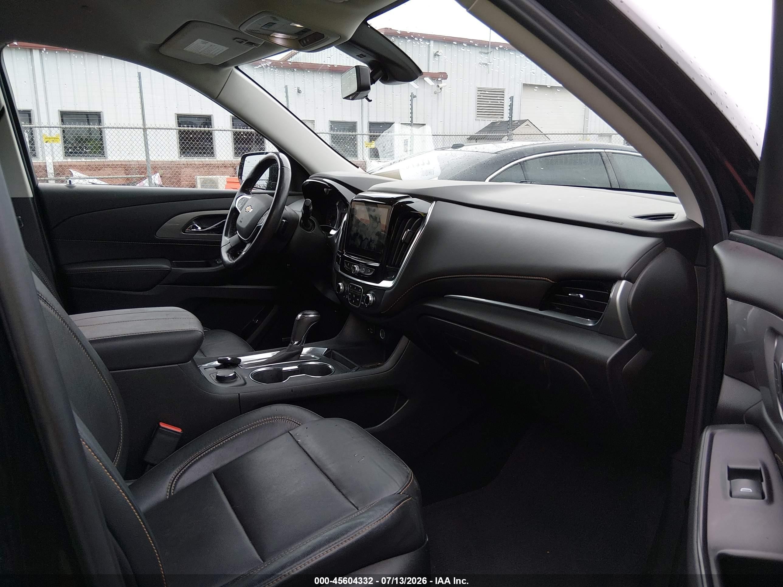 2020 Chevrolet Traverse Awd Lt Leather Черный vin: 1GNEVHKW8LJ129875