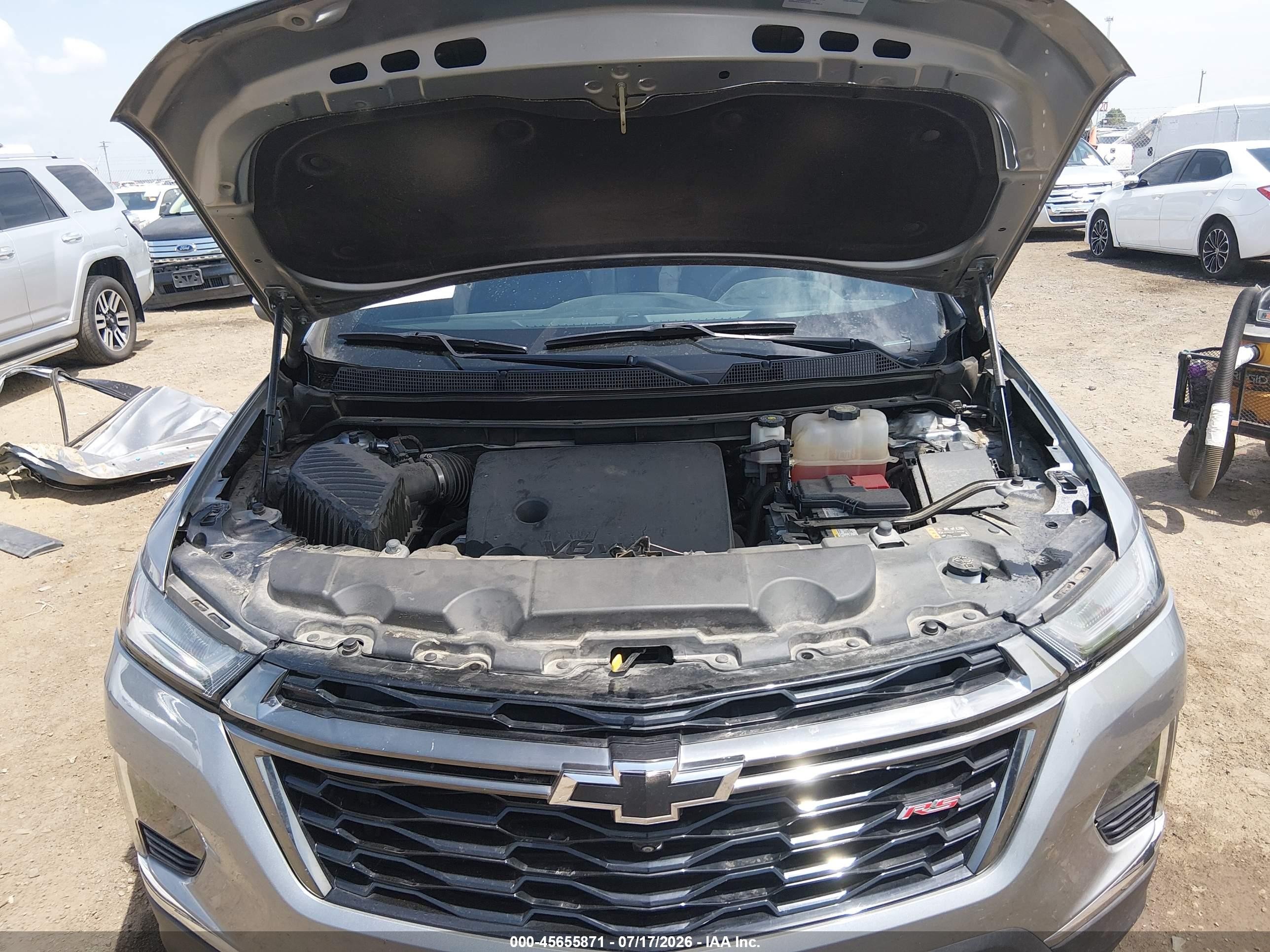 2023 Chevrolet Traverse Awd Rs Silver vin: 1GNEVJKW0PJ329663