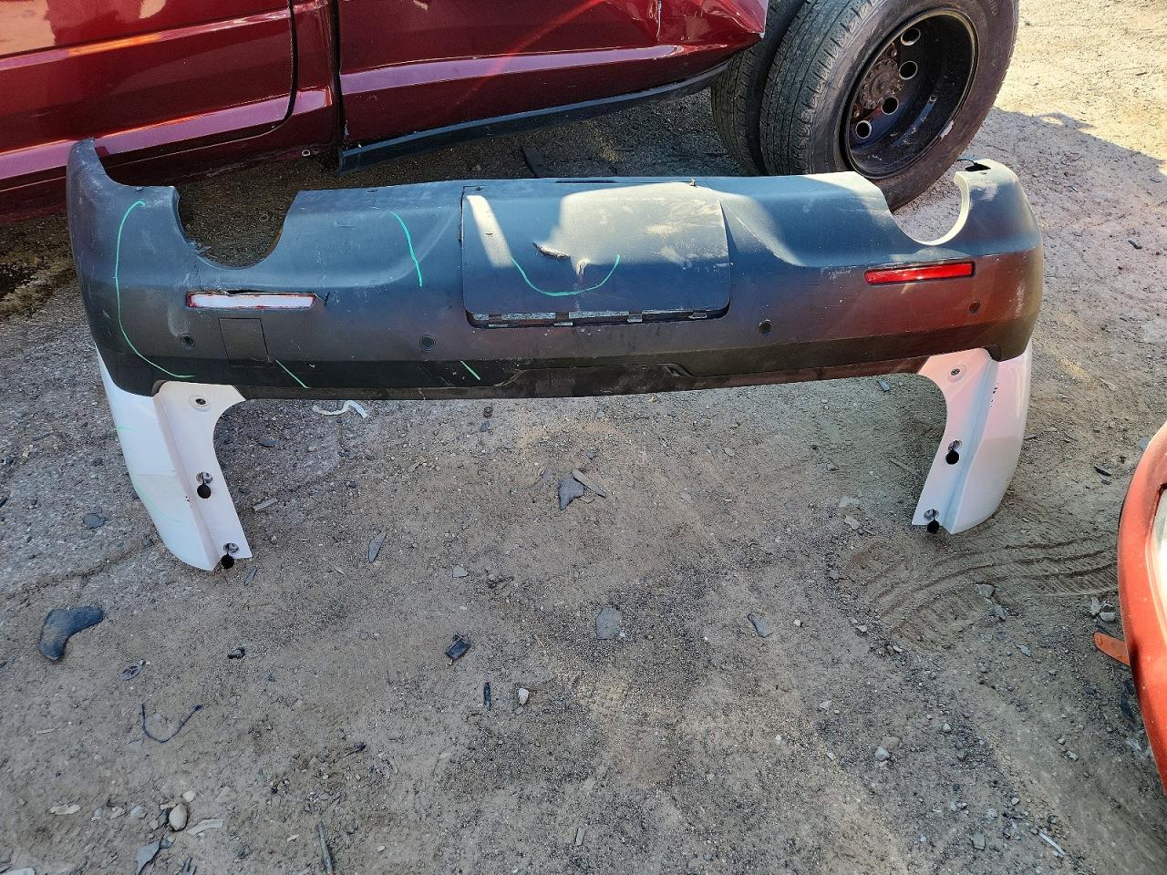 2021 Chevrolet Traverse Rs White vin: 1GNEVJKW2MJ241287