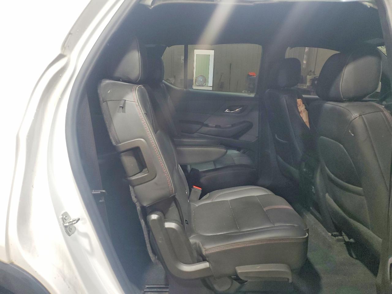 2022 Chevrolet Traverse Rs White vin: 1GNEVJKW8NJ117283