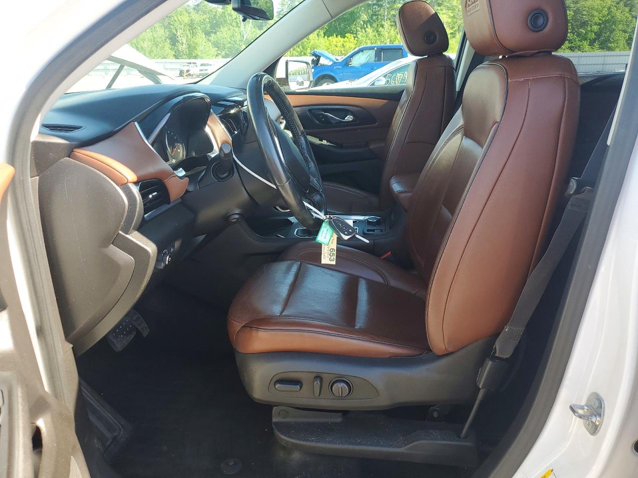 2018 Chevrolet Traverse High Country Белый vin: 1GNEVKKW3JJ110919