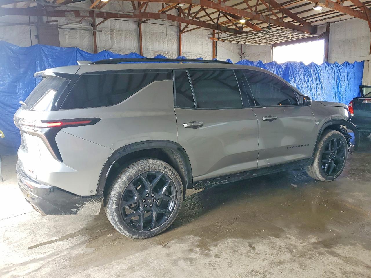 2025 Chevrolet Traverse Rs Gray vin: 1GNEVLRS6SJ245886