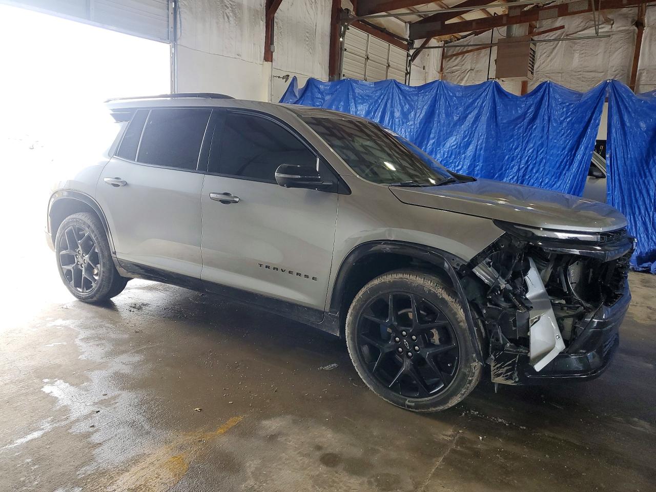 2025 Chevrolet Traverse Rs Gray vin: 1GNEVLRS6SJ245886