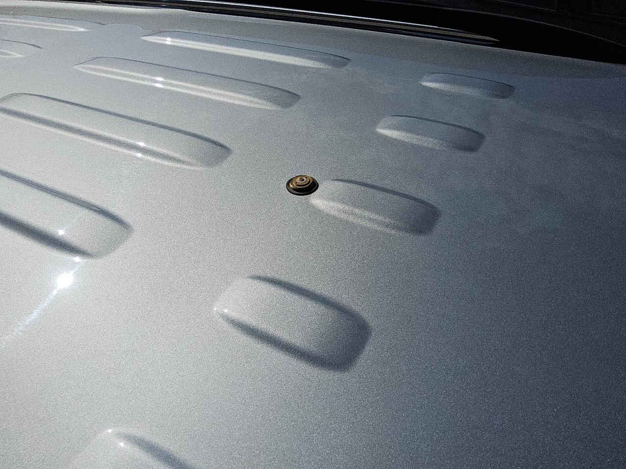 2022 Chevrolet Traverse Lt Silver vin: 1GNEVMKWXNJ170164 Damage: Roof, Hole(S), 1/2 To 1 Inch