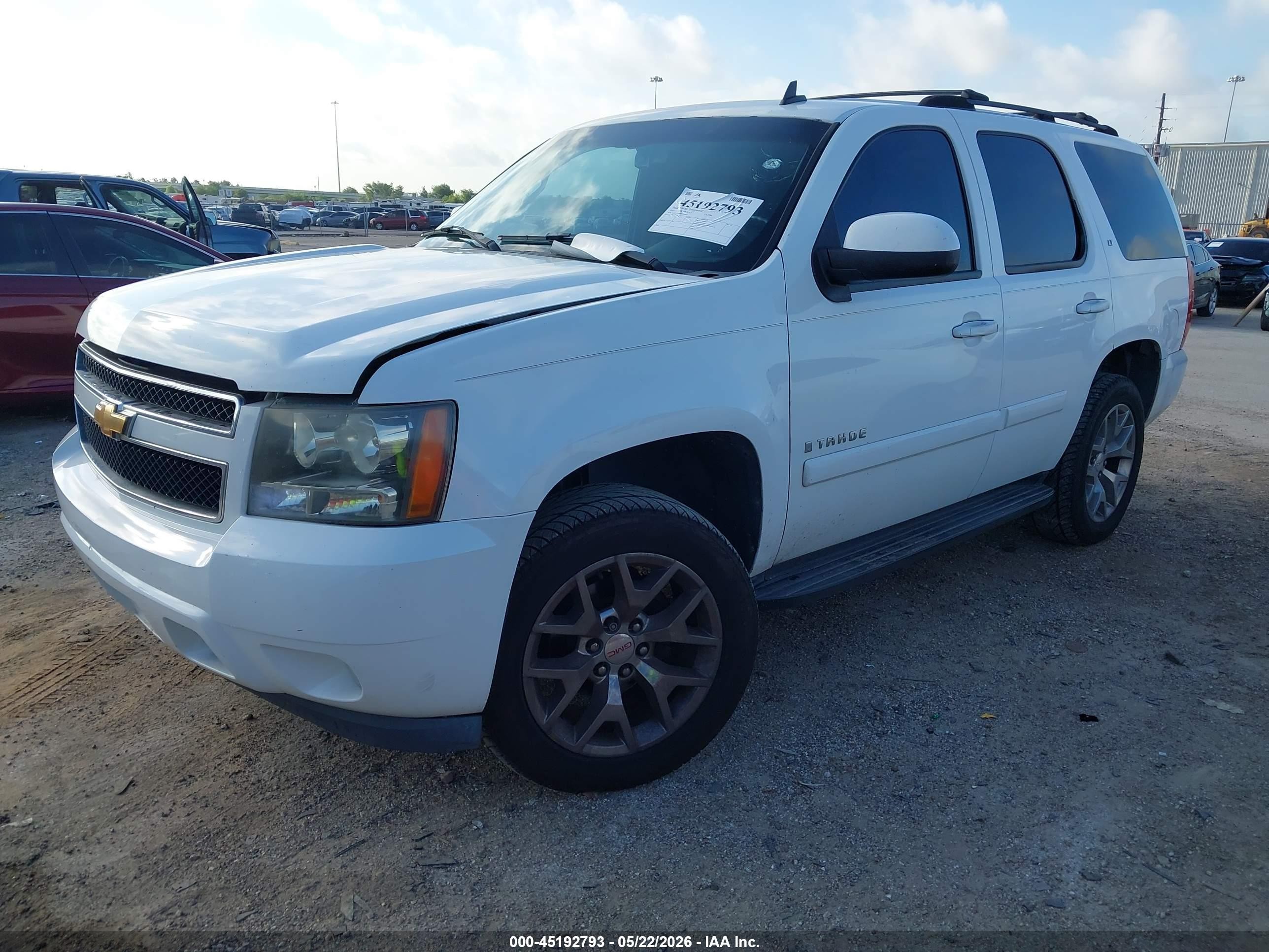 2007 Chevrolet Tahoe Lt White vin: 1GNFC13007R214843