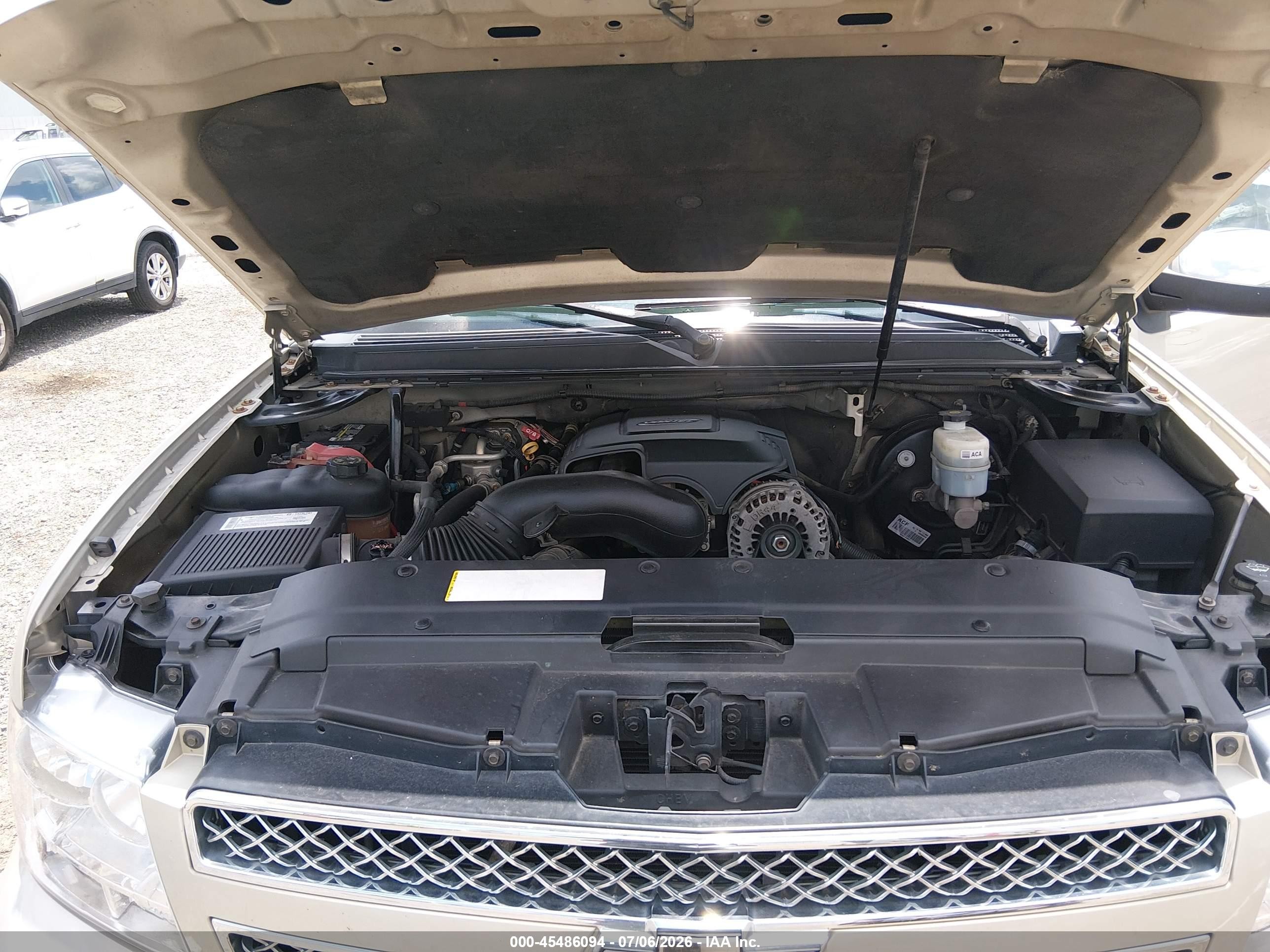 2007 Chevrolet Tahoe Ltz Tan vin: 1GNFC13007R345271