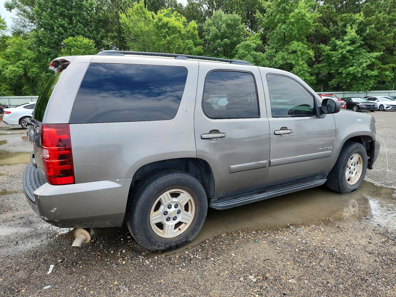 2007 Chevrolet Tahoe C1500 Gray vin: 1GNFC13007R349370