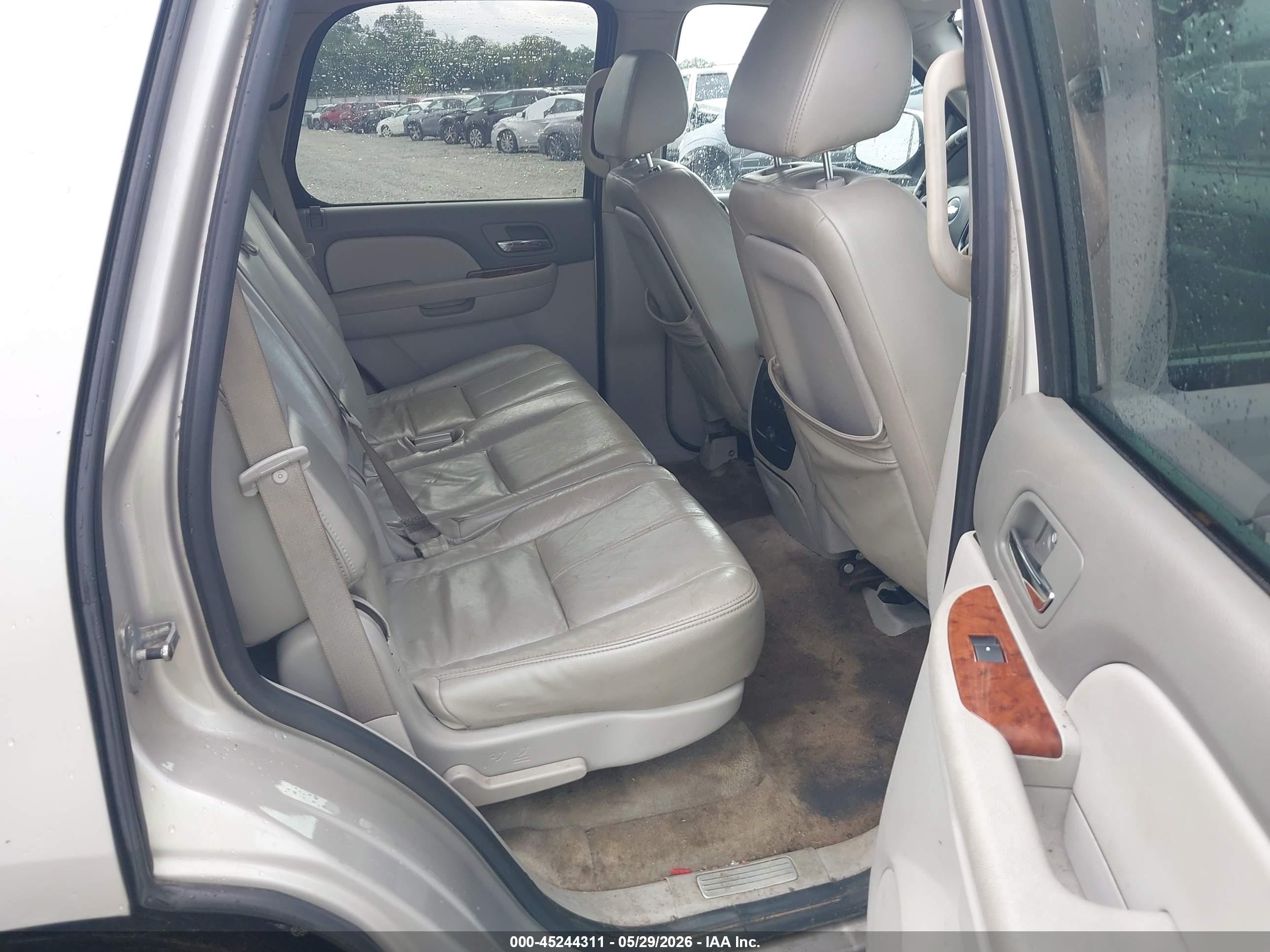 2008 Chevrolet Tahoe Lt Champagne vin: 1GNFC13008R123721