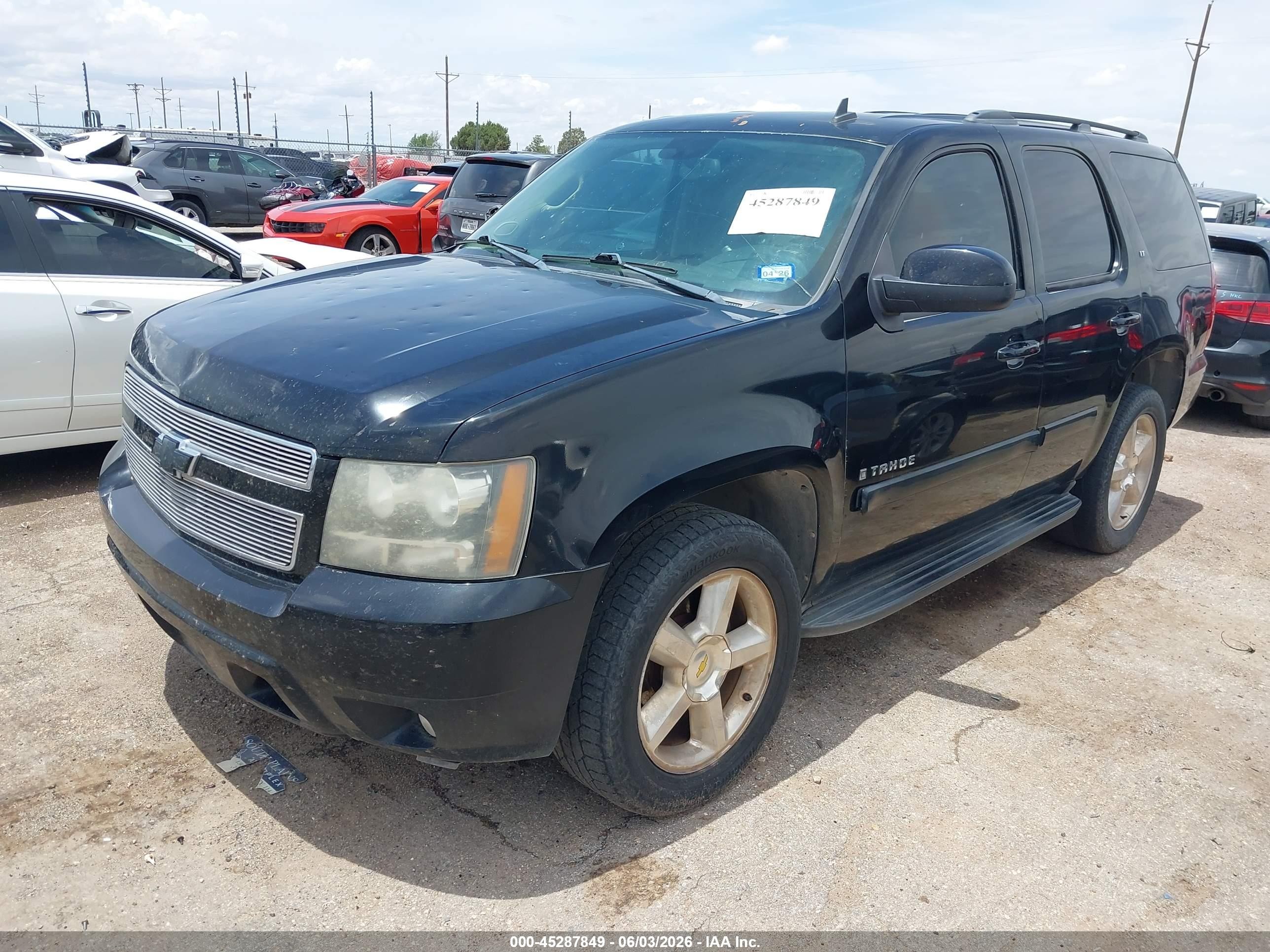 2008 Chevrolet Tahoe Lt Black vin: 1GNFC13008R270735