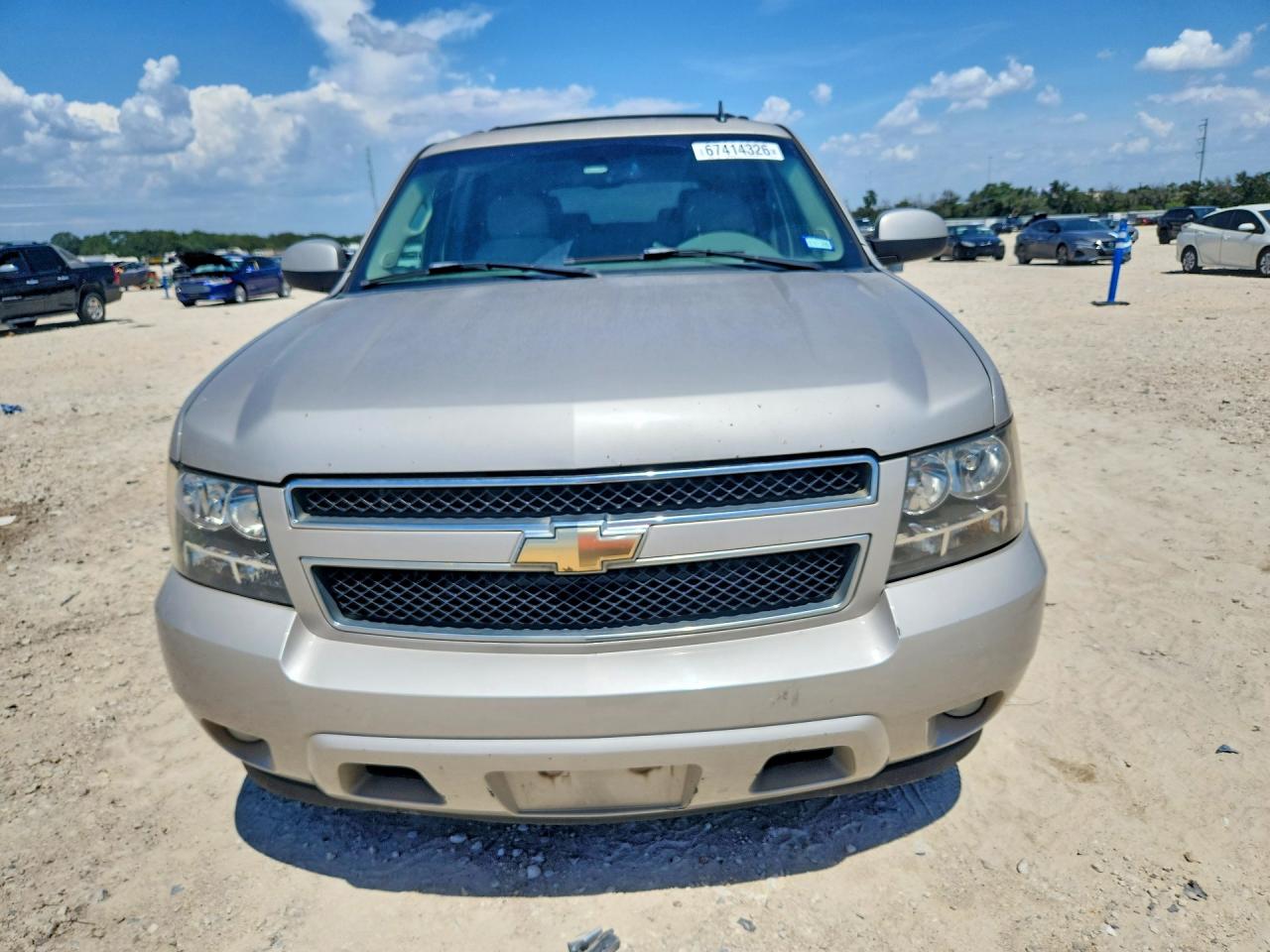 2007 Chevrolet Tahoe C1500 Silver vin: 1GNFC13017R261010