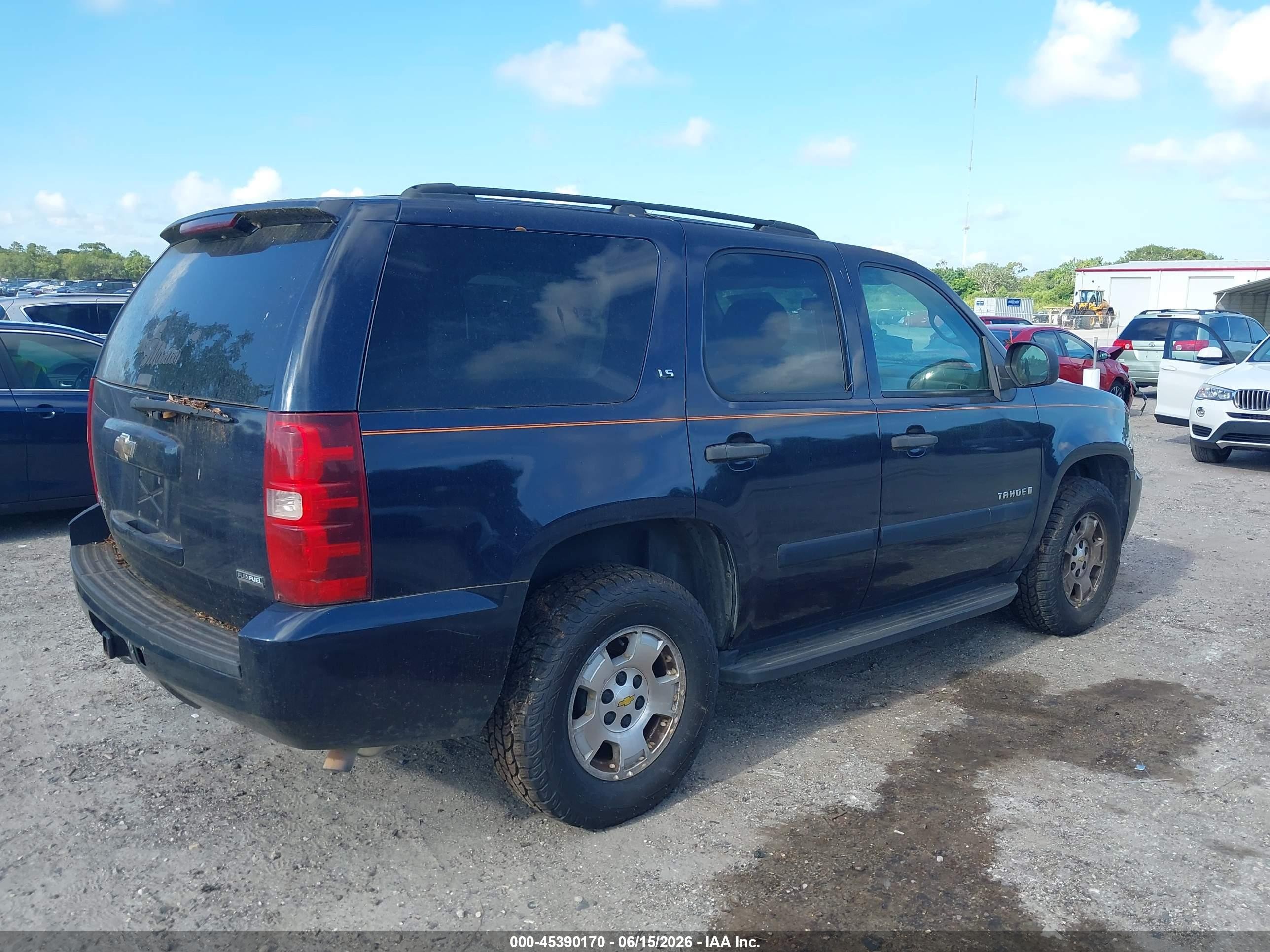 2009 Chevrolet Tahoe Ls Dark Blue vin: 1GNFC13019R102667
