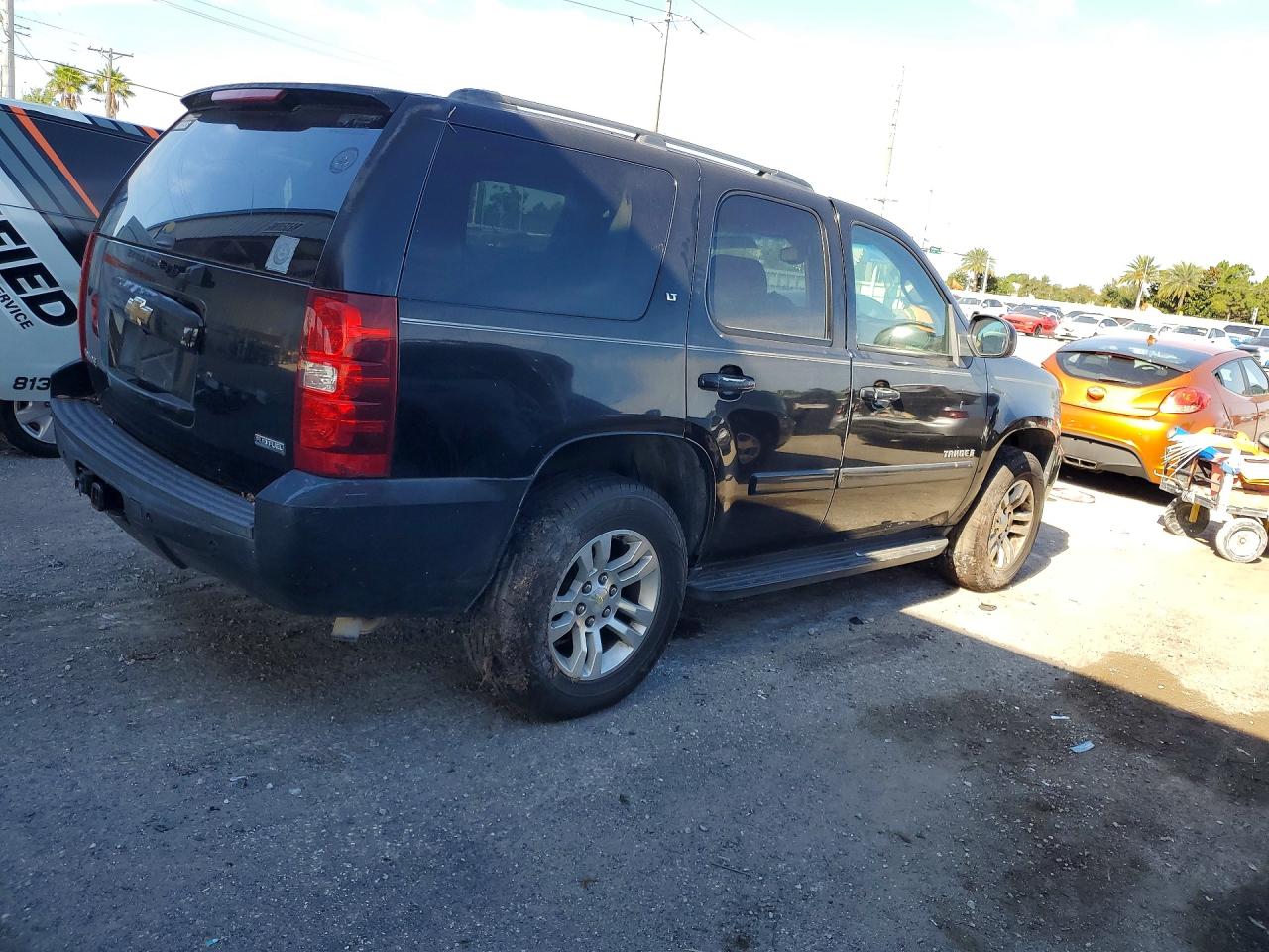 2008 Chevrolet Tahoe C1500 Black vin: 1GNFC13028R110260