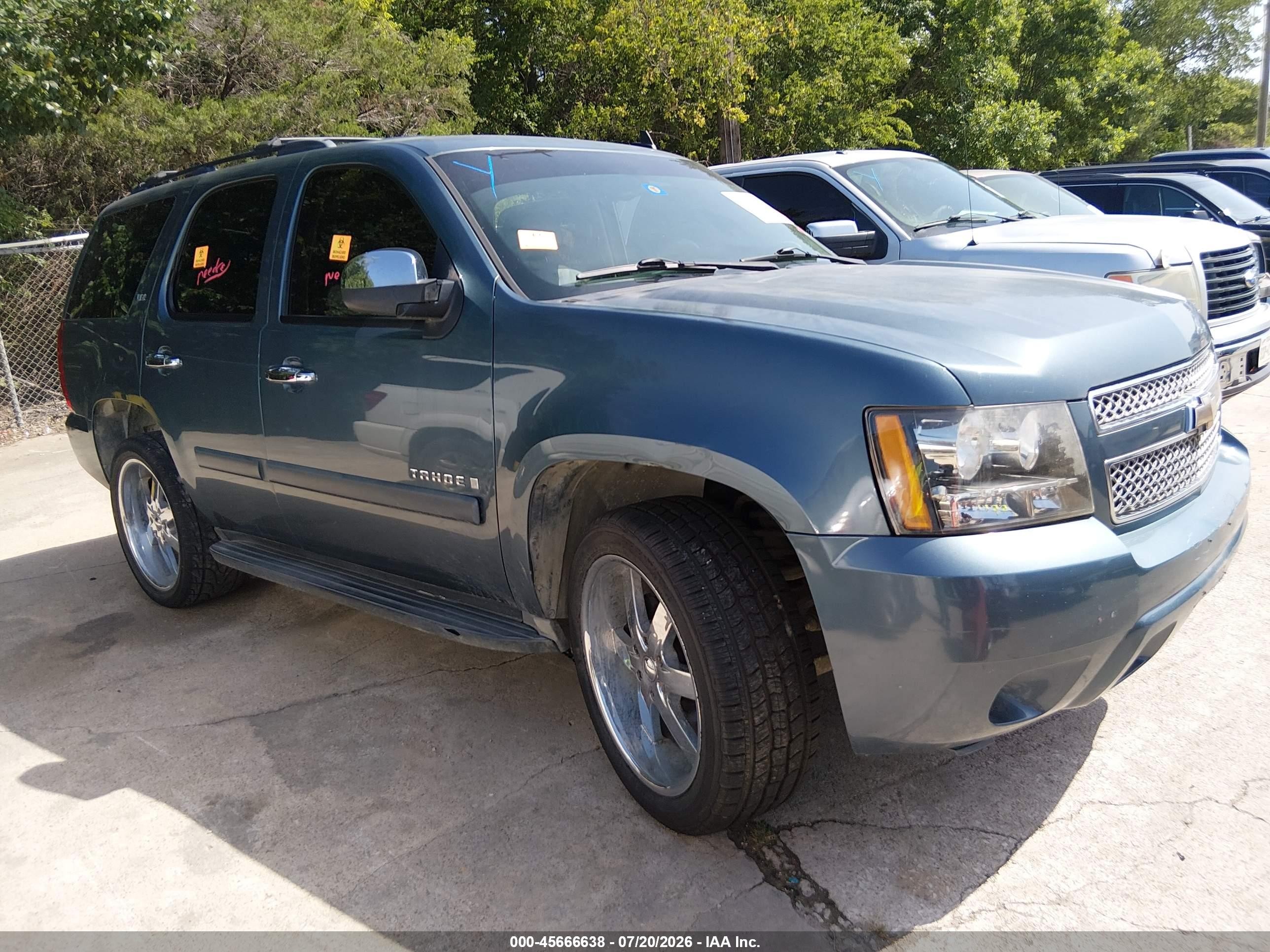 2008 Chevrolet Tahoe Ltz Blue vin: 1GNFC13028R190403