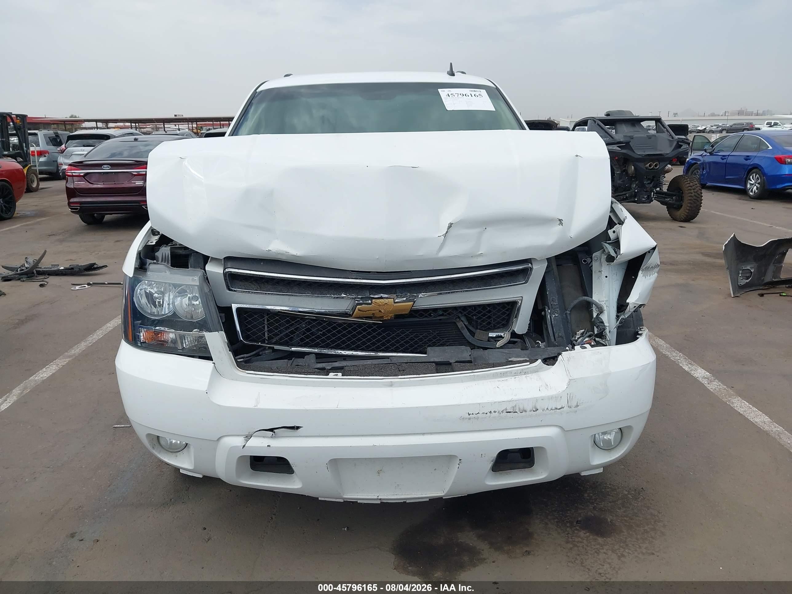 2007 Chevrolet Tahoe Lt White vin: 1GNFC13037J337826