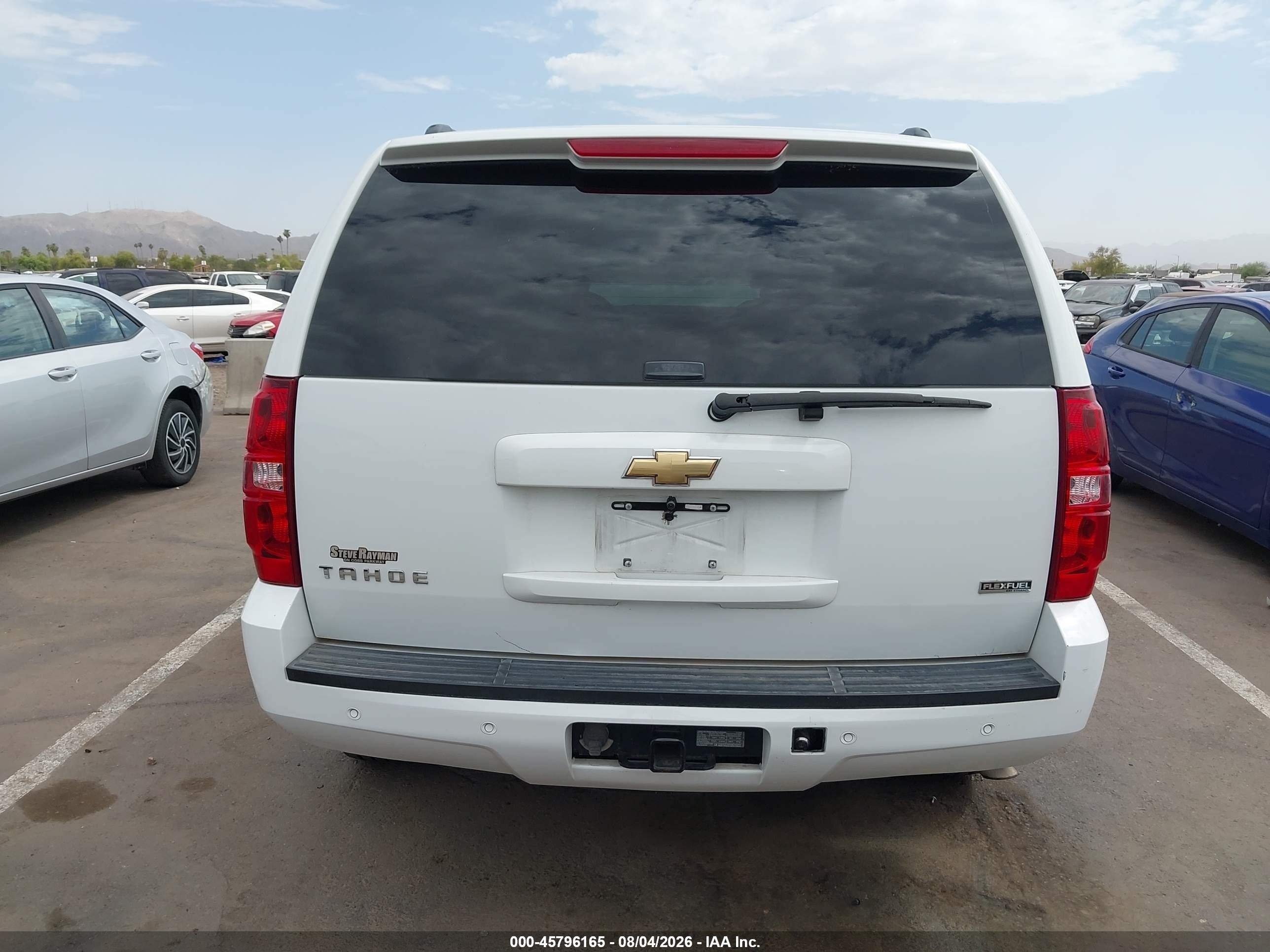 2007 Chevrolet Tahoe Lt White vin: 1GNFC13037J337826