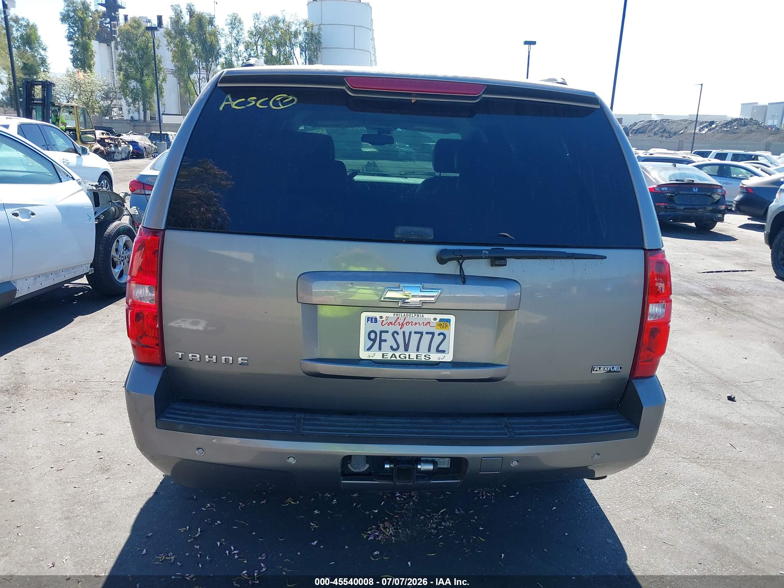 2007 Chevrolet Tahoe Ltz Gray vin: 1GNFC13037R334281
