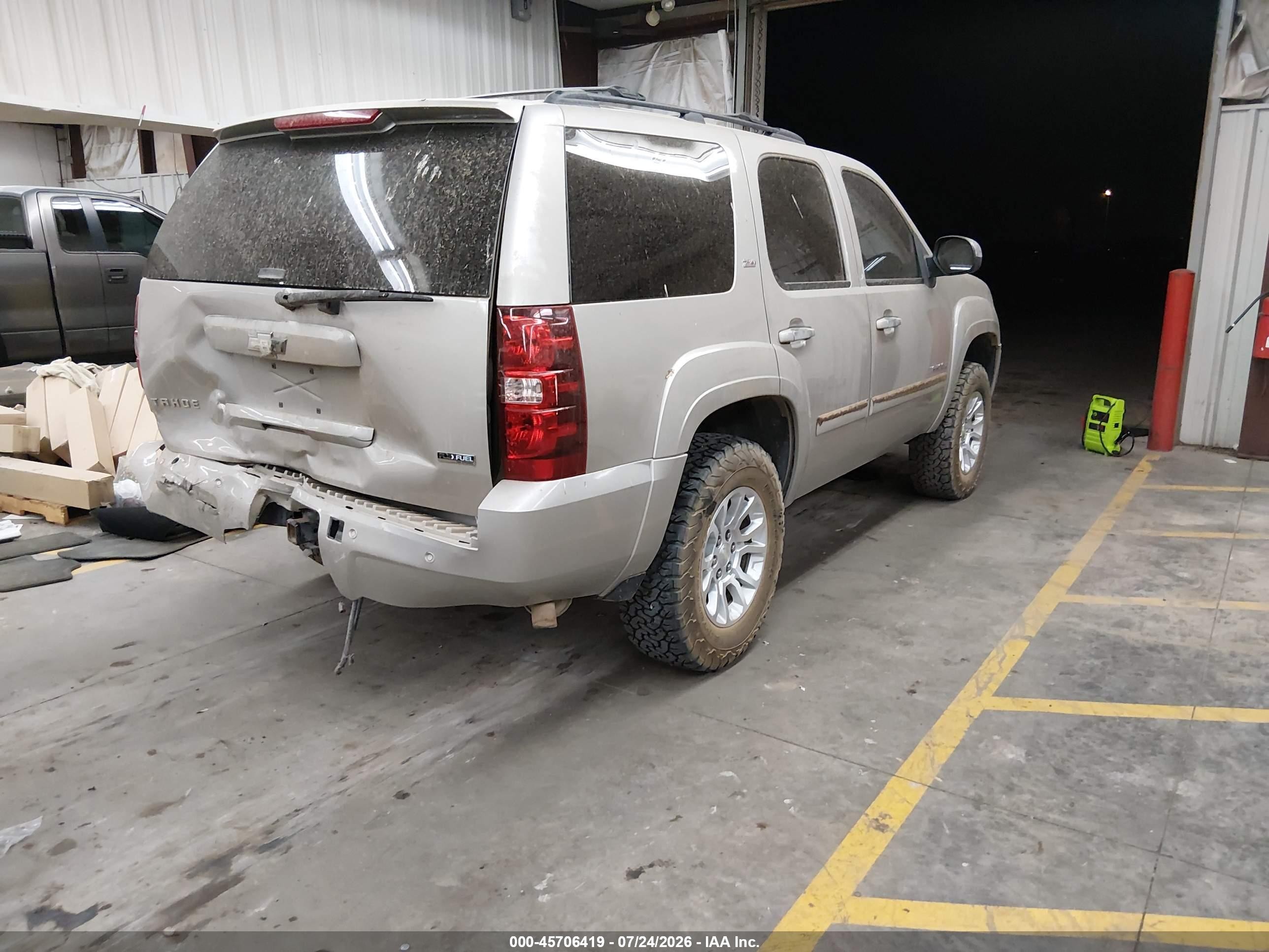2007 Chevrolet Tahoe Lt Gold vin: 1GNFC13037R371489