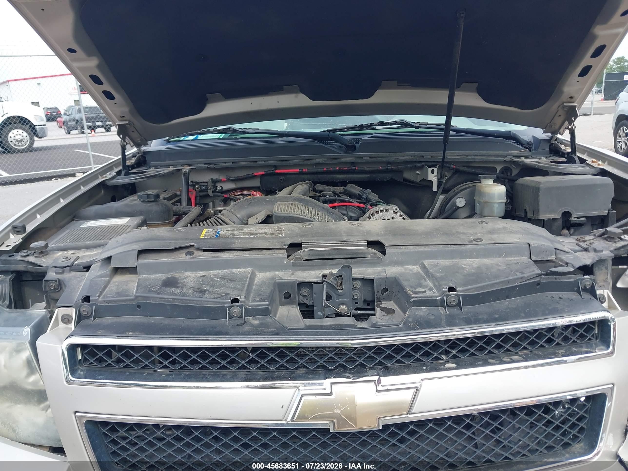 2008 Chevrolet Tahoe Lt Желто-коричневый vin: 1GNFC13038J212438
