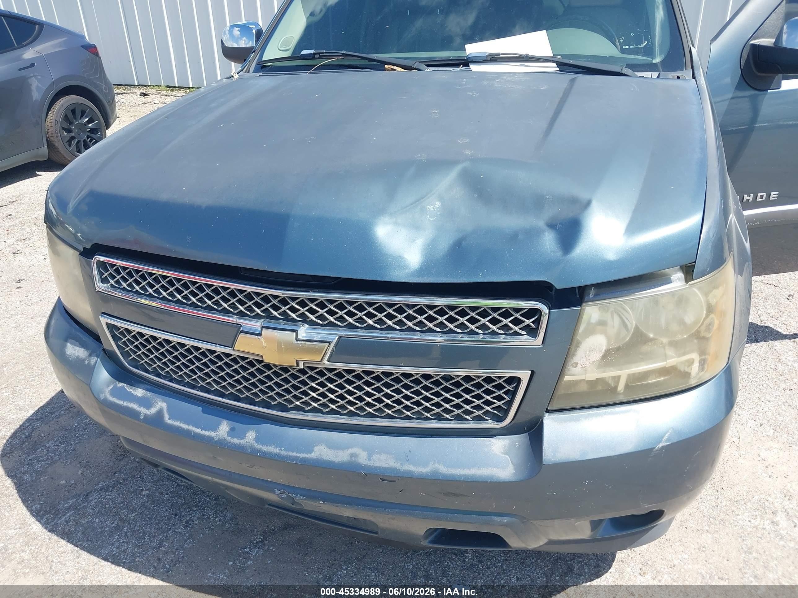 2008 Chevrolet Tahoe Ltz Blue vin: 1GNFC13038R151982