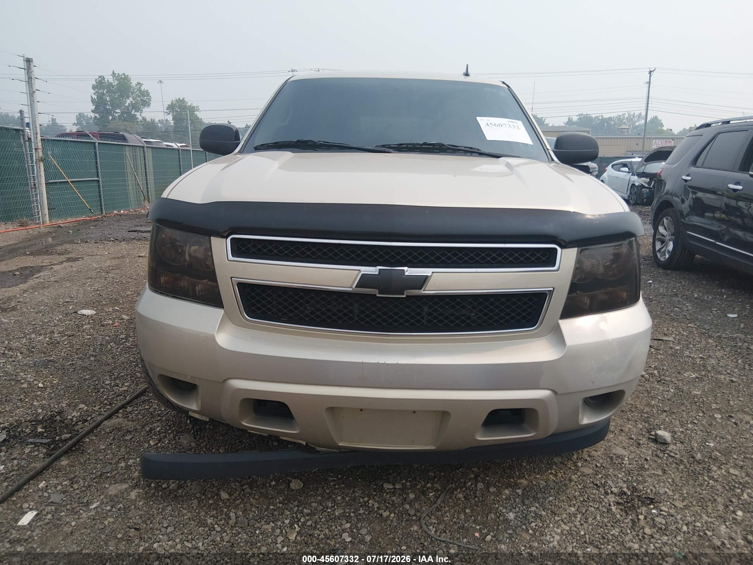 2009 Chevrolet Tahoe Ls Beige vin: 1GNFC13039R285831