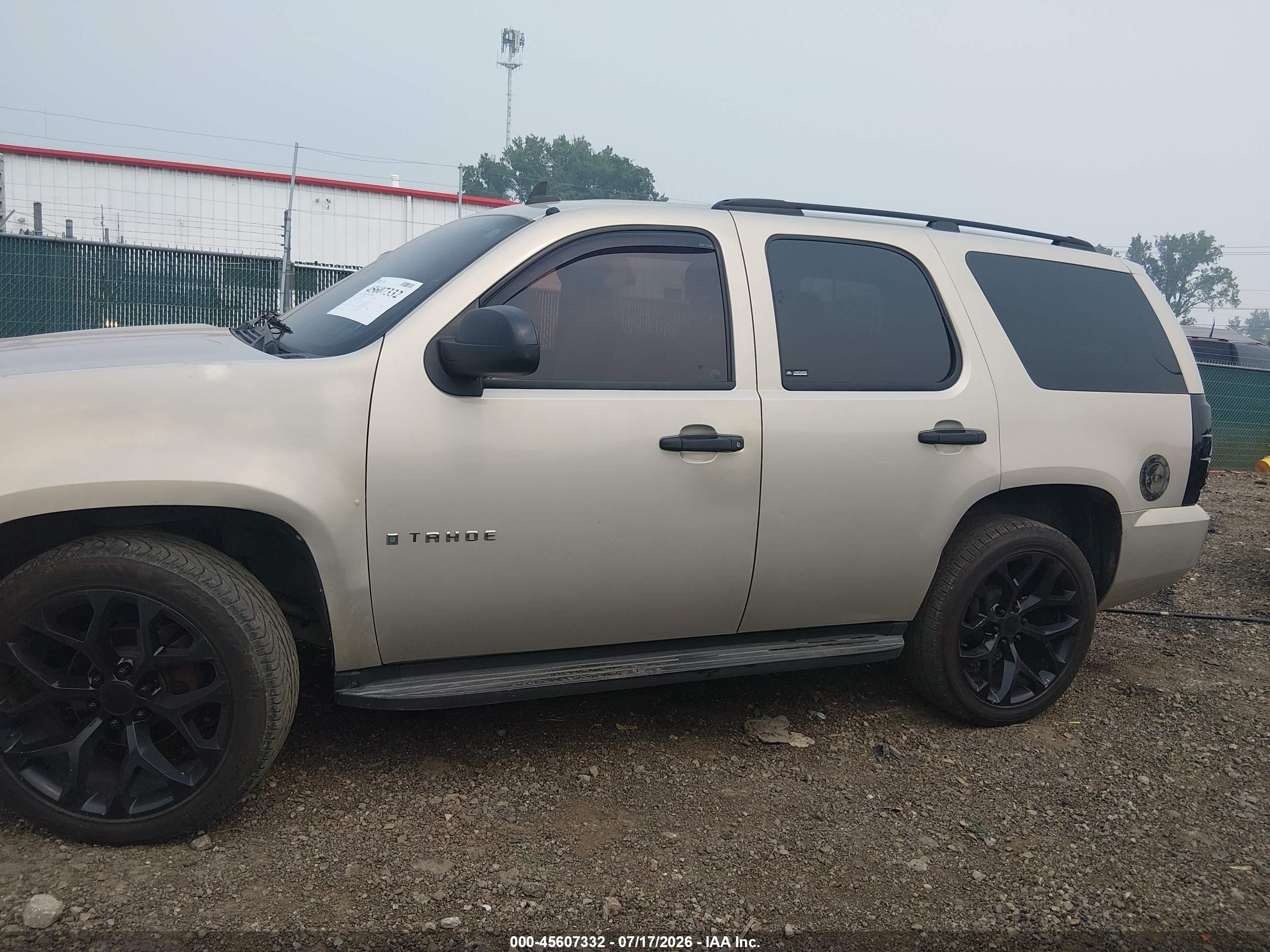2009 Chevrolet Tahoe Ls Beige vin: 1GNFC13039R285831