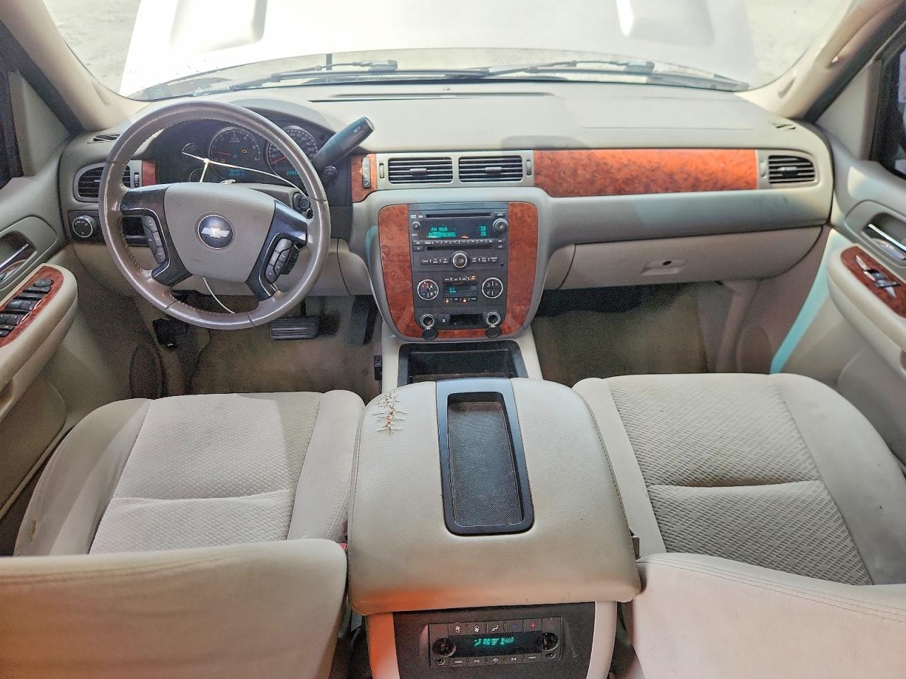 2007 Chevrolet Tahoe C1500 Gray vin: 1GNFC13047R250275