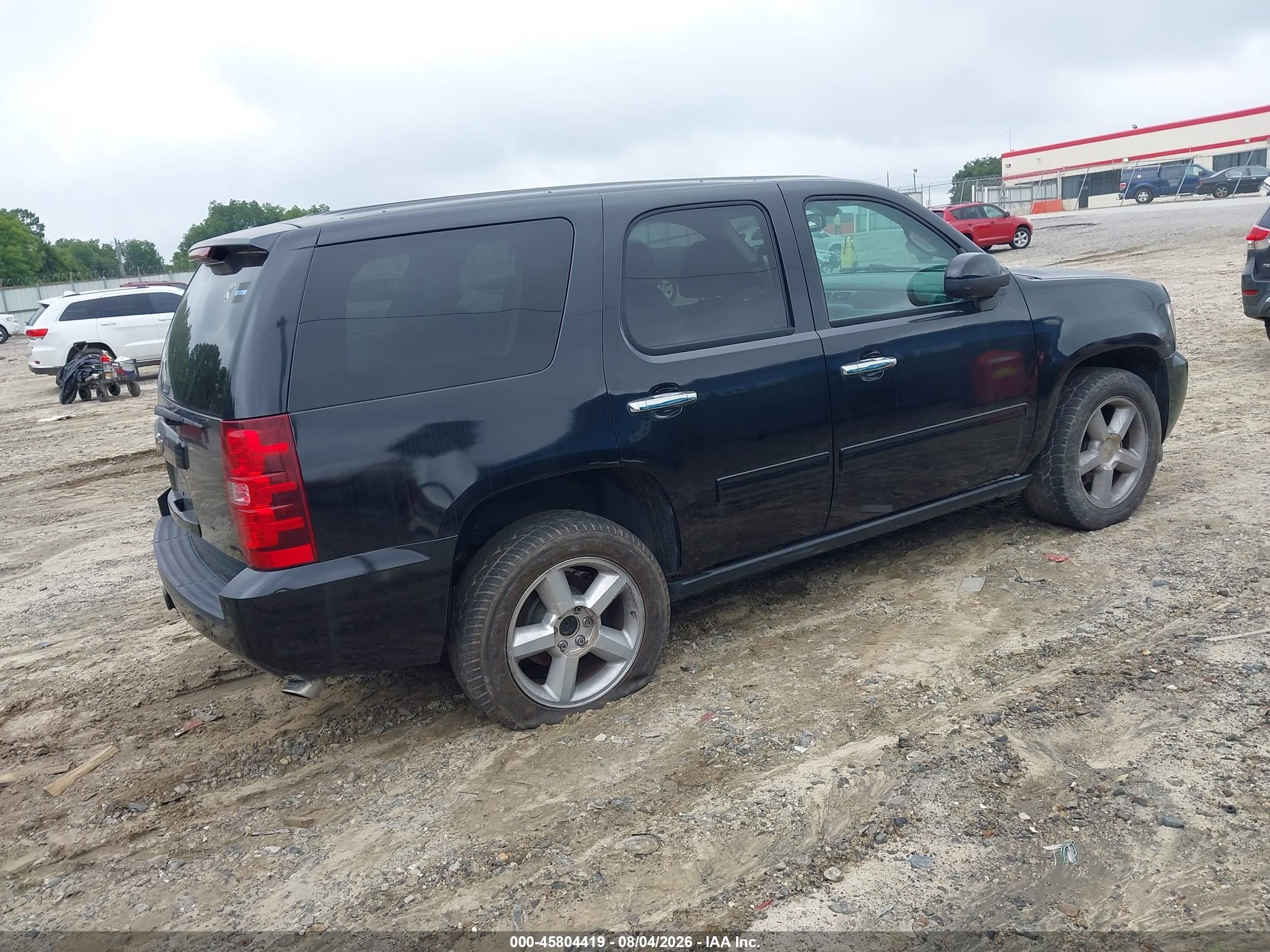 2008 Chevrolet Tahoe Ltz Черный vin: 1GNFC13048J192197