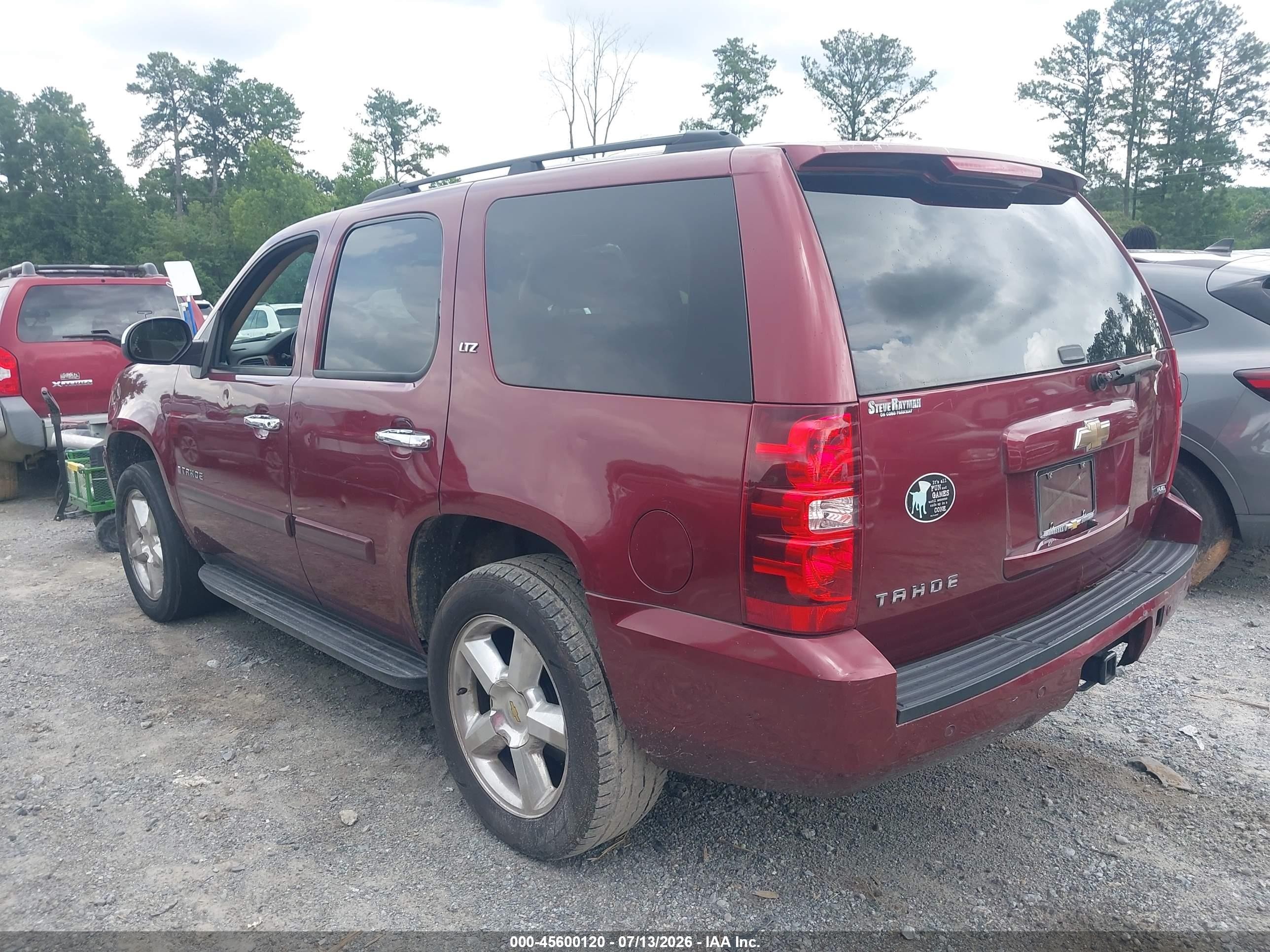 2008 Chevrolet Tahoe Ltz Бордовый vin: 1GNFC13048R187292