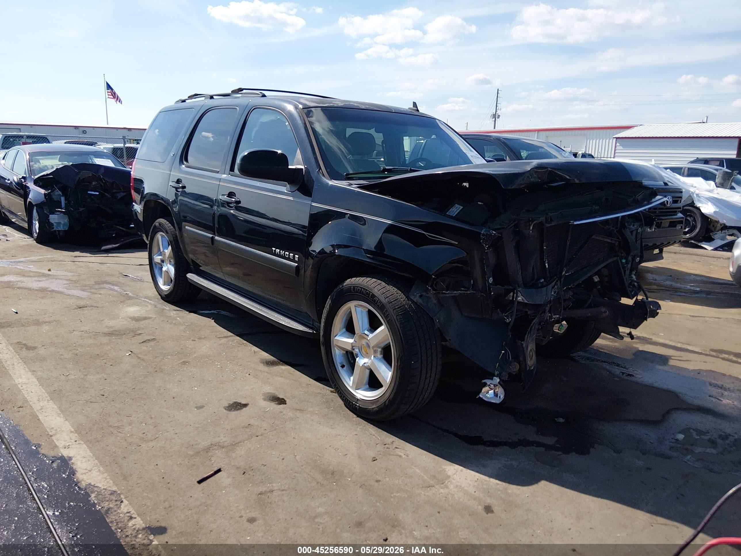 2007 Chevrolet Tahoe Lt Black vin: 1GNFC13057J340405