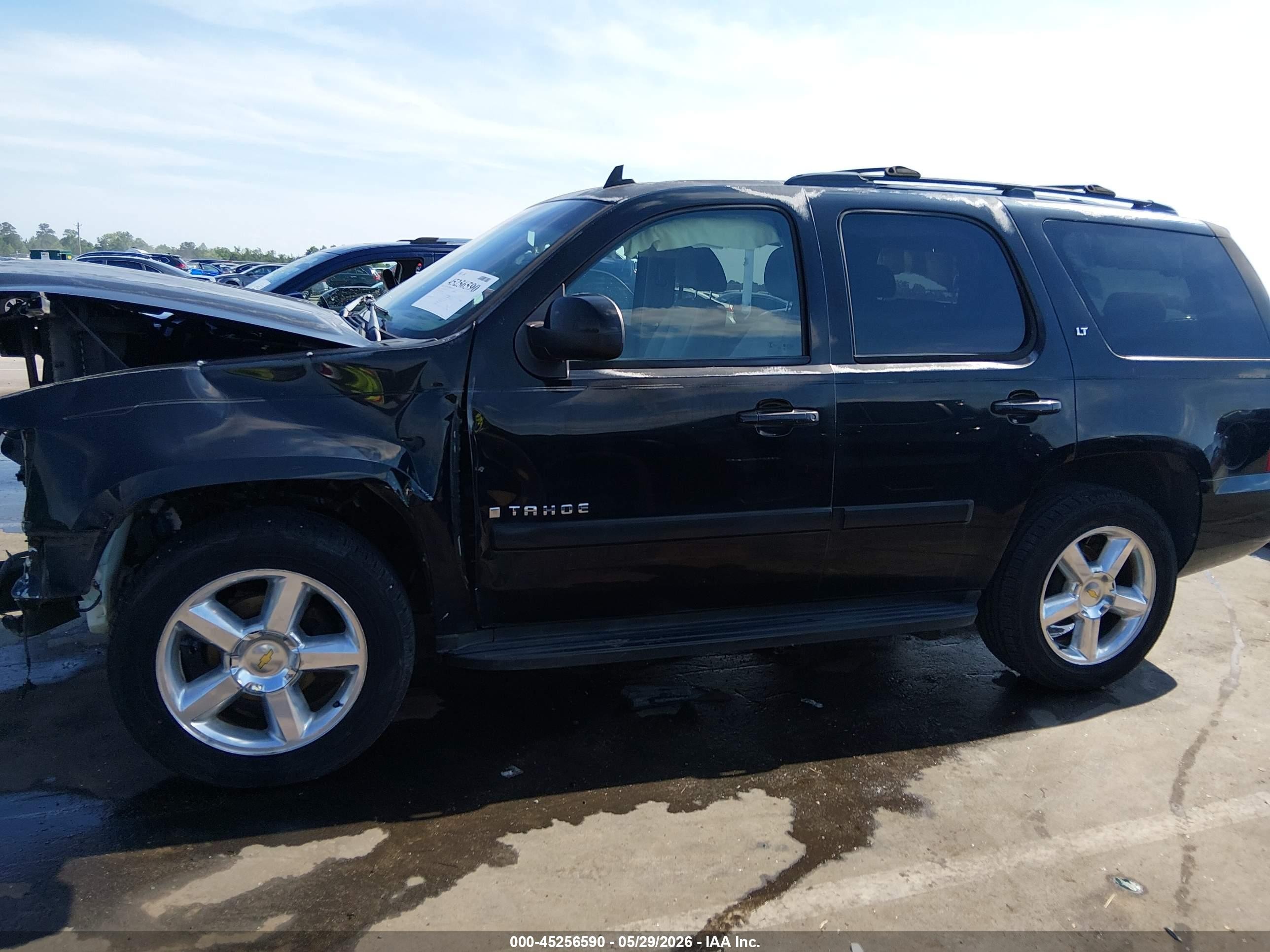 2007 Chevrolet Tahoe Lt Black vin: 1GNFC13057J340405