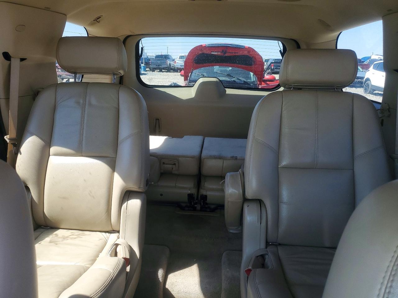 2007 Chevrolet Tahoe C1500 Tan vin: 1GNFC13057J400294