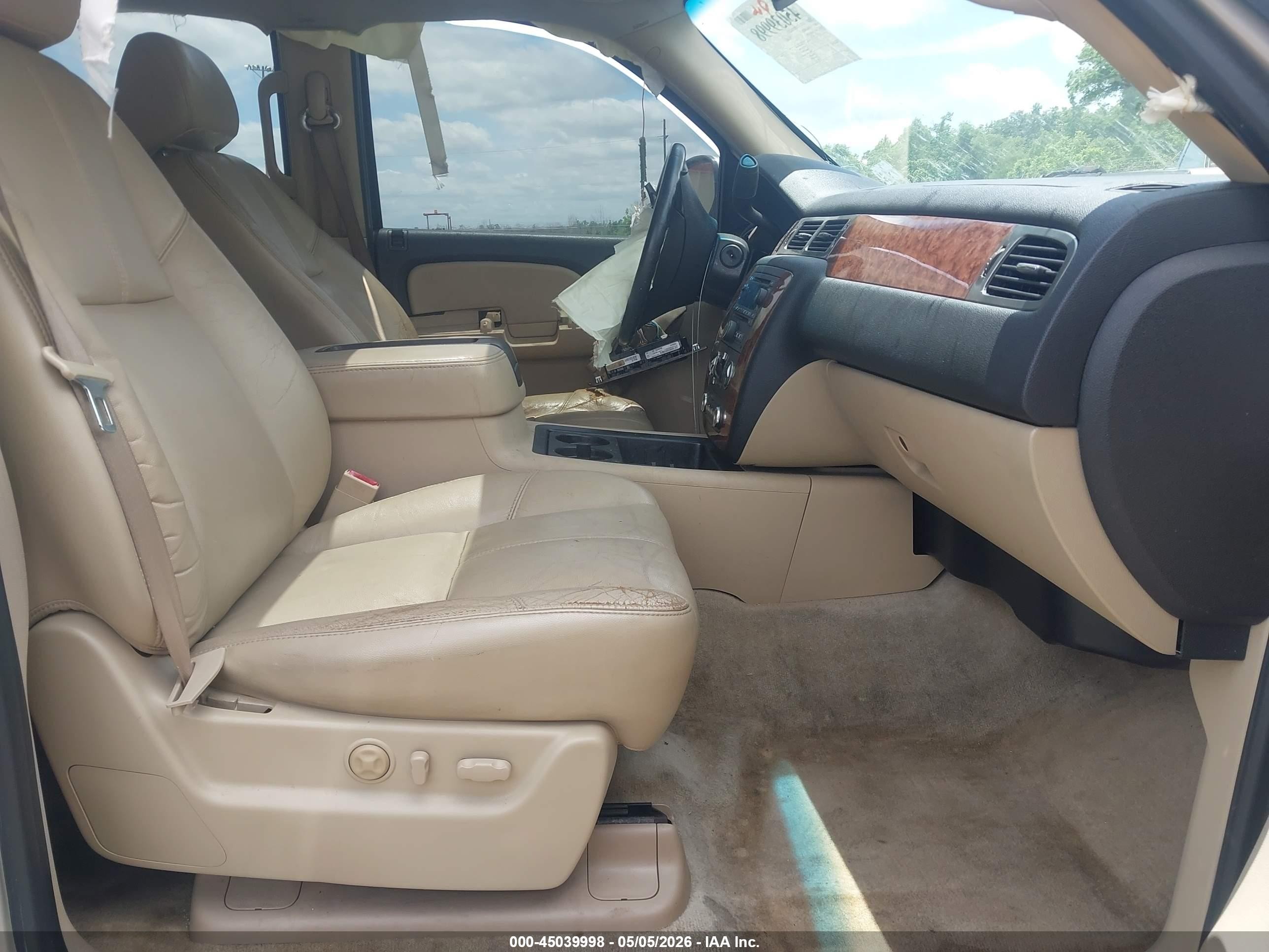 2007 Chevrolet Tahoe Lt Tan vin: 1GNFC13057R153392