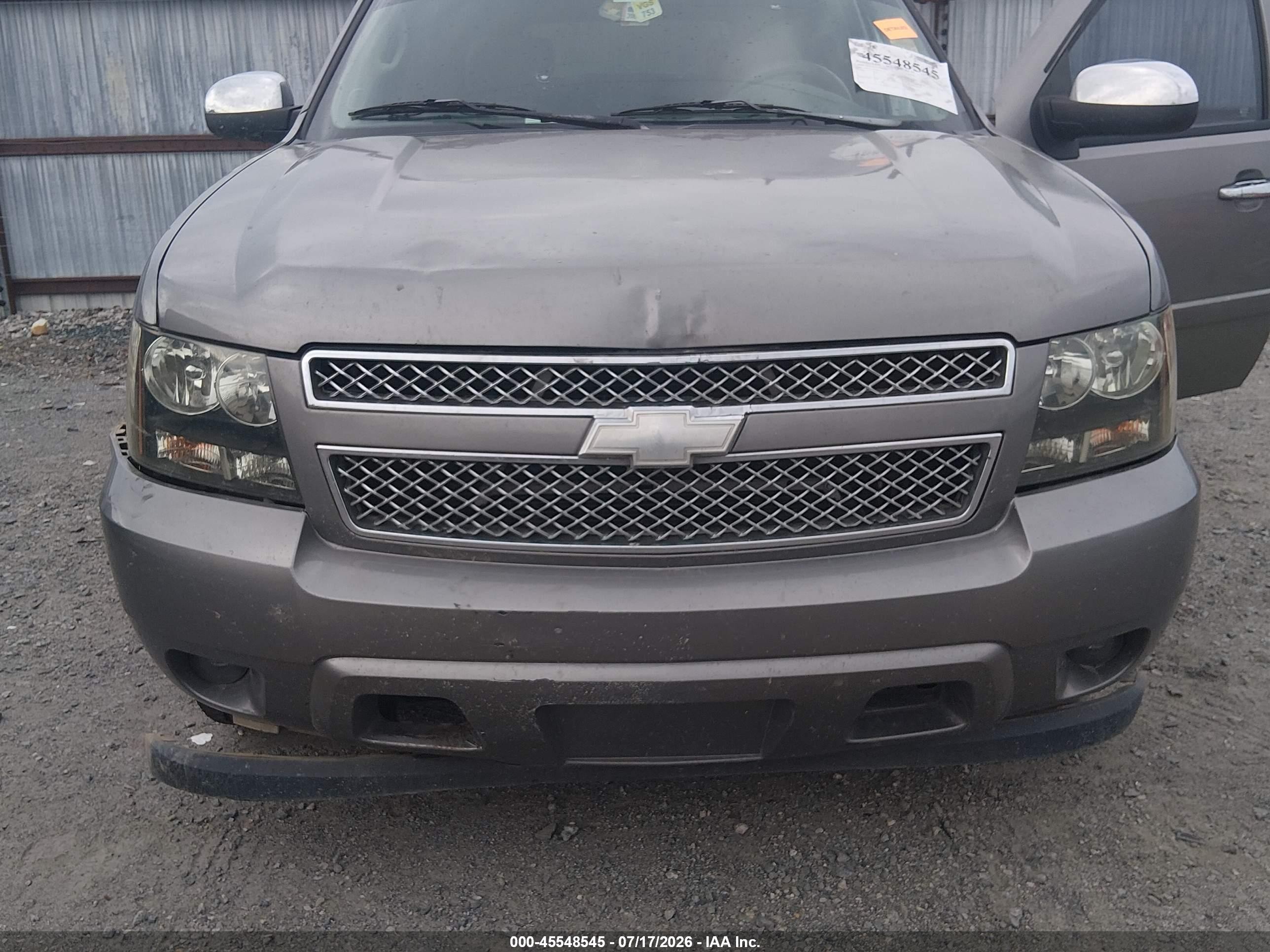 2008 Chevrolet Tahoe Lt Gray vin: 1GNFC13058R191710