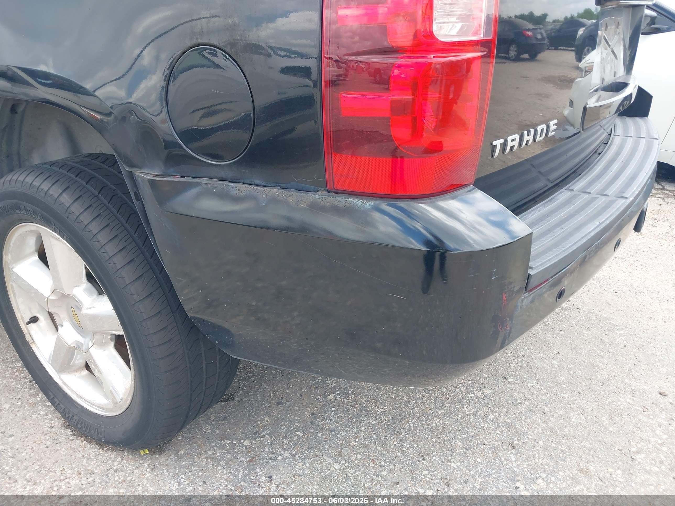 2008 Chevrolet Tahoe Lt Черный vin: 1GNFC13058R268169